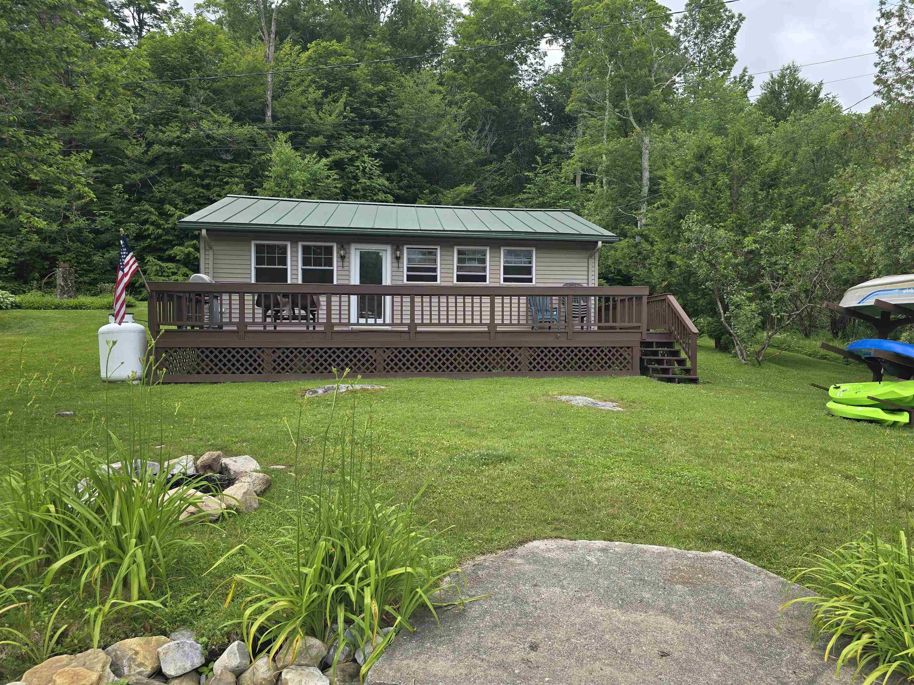 16 West Shore Drive Property Photo 12
