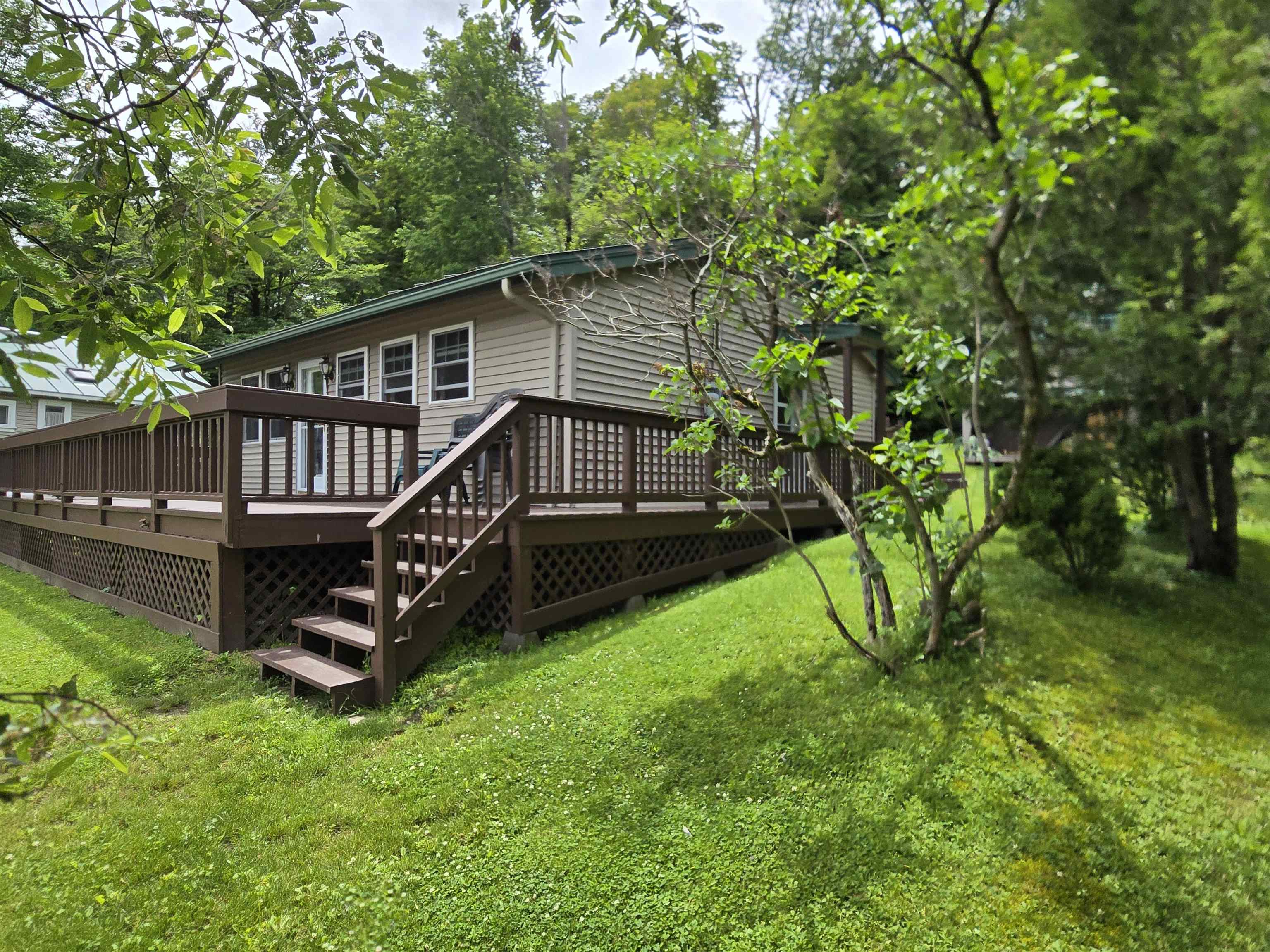 16 West Shore Drive Property Photo 29