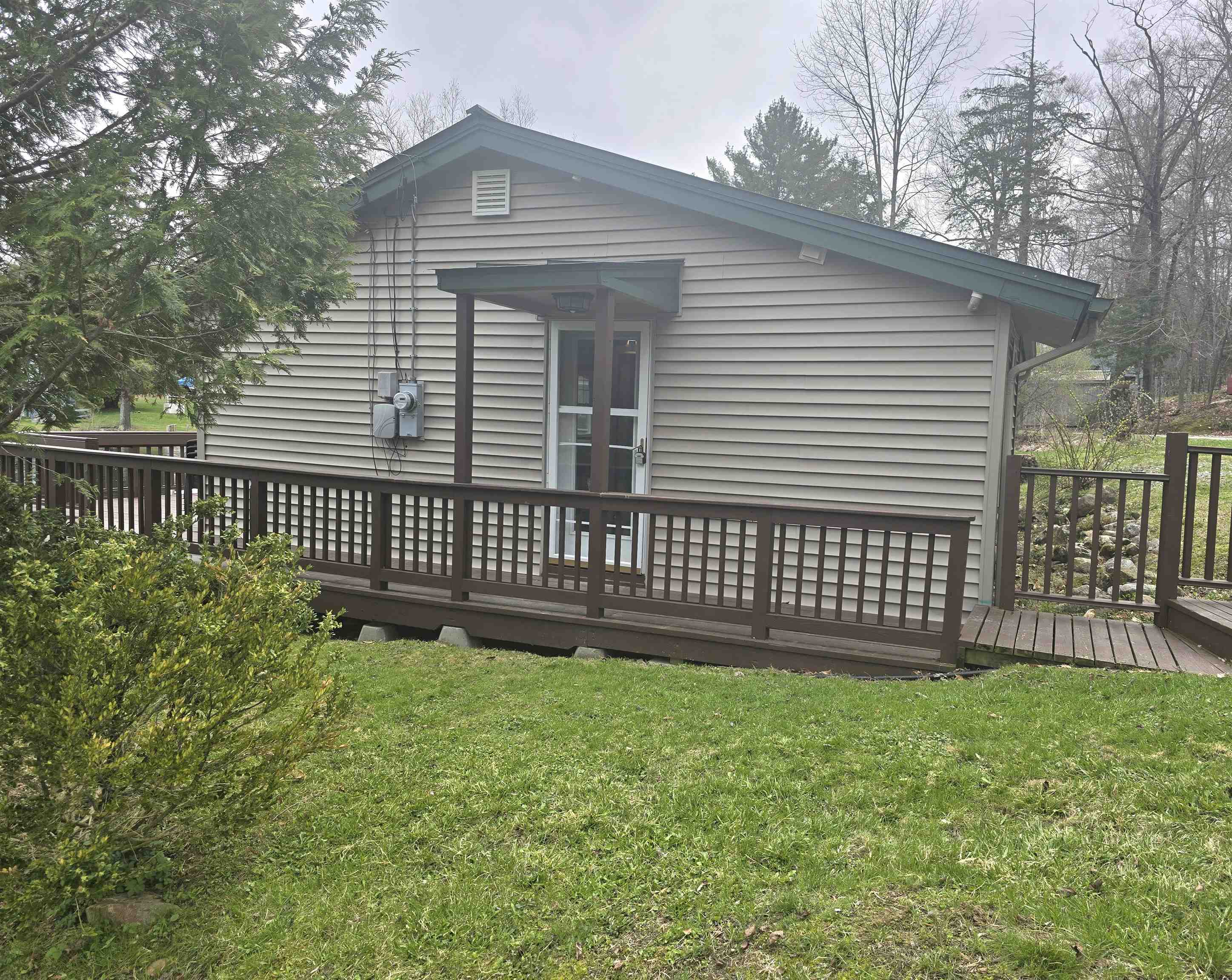 16 West Shore Drive Property Photo 35