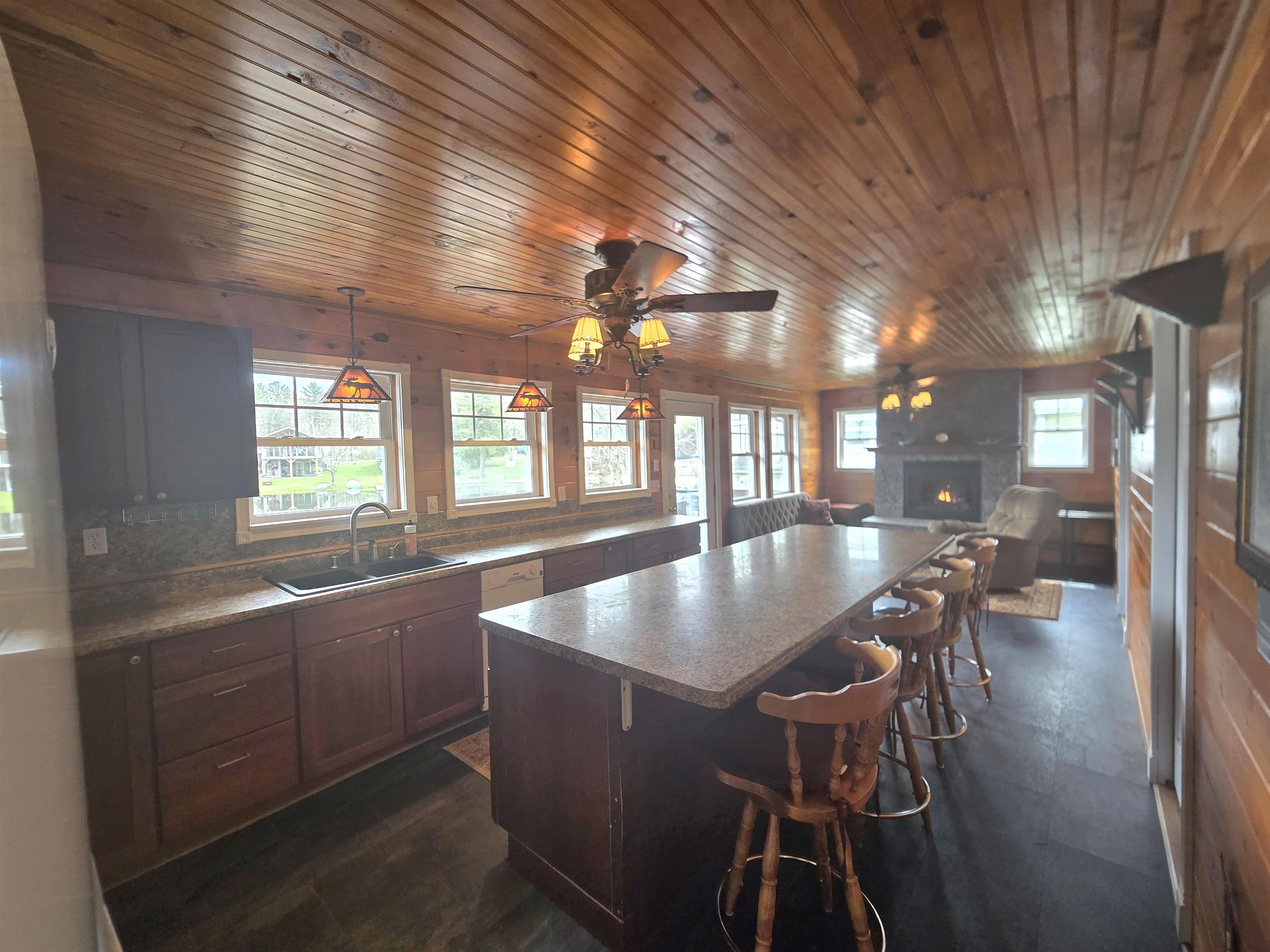 16 West Shore Drive Property Photo 41