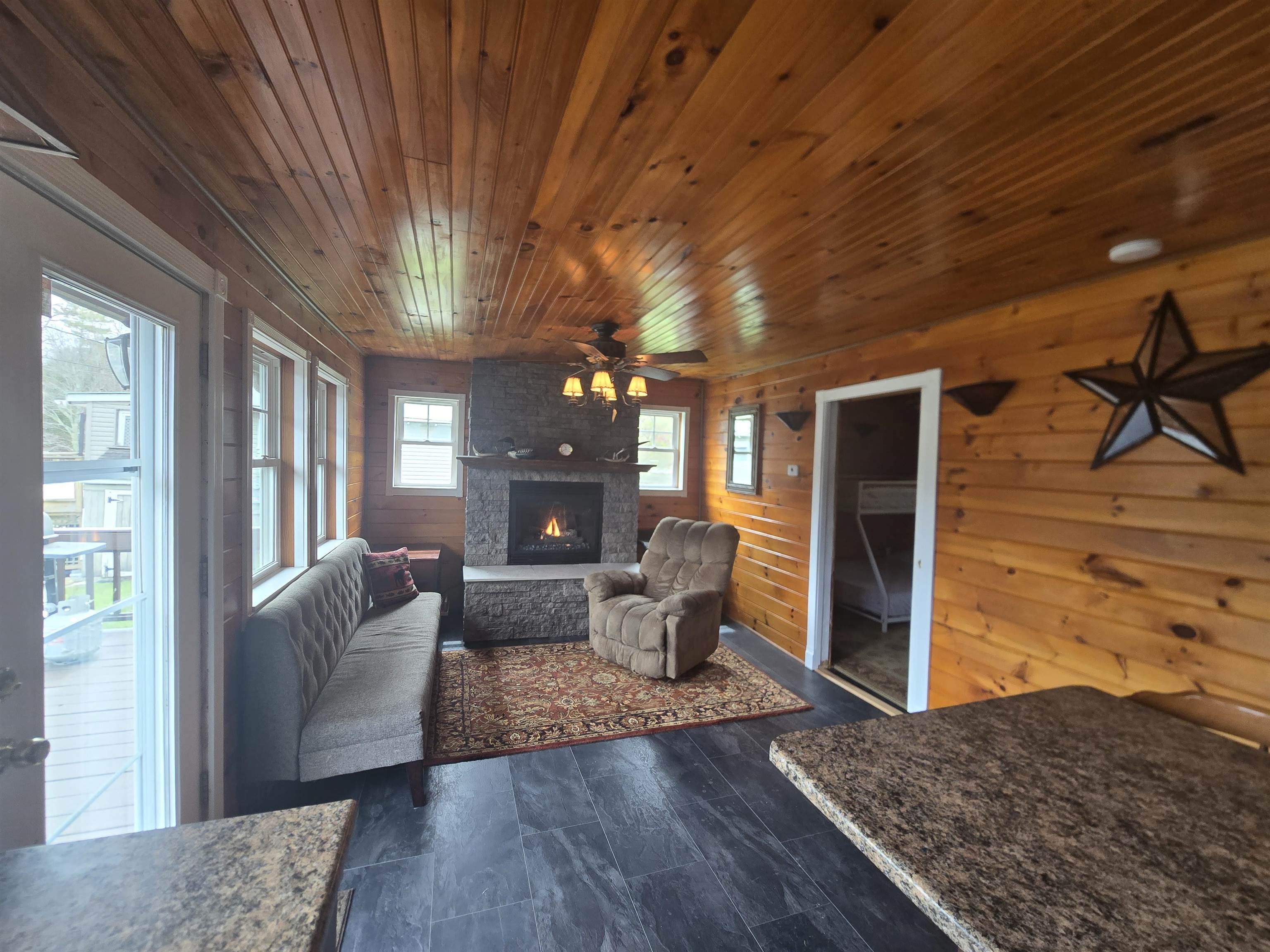 16 West Shore Drive Property Photo 43