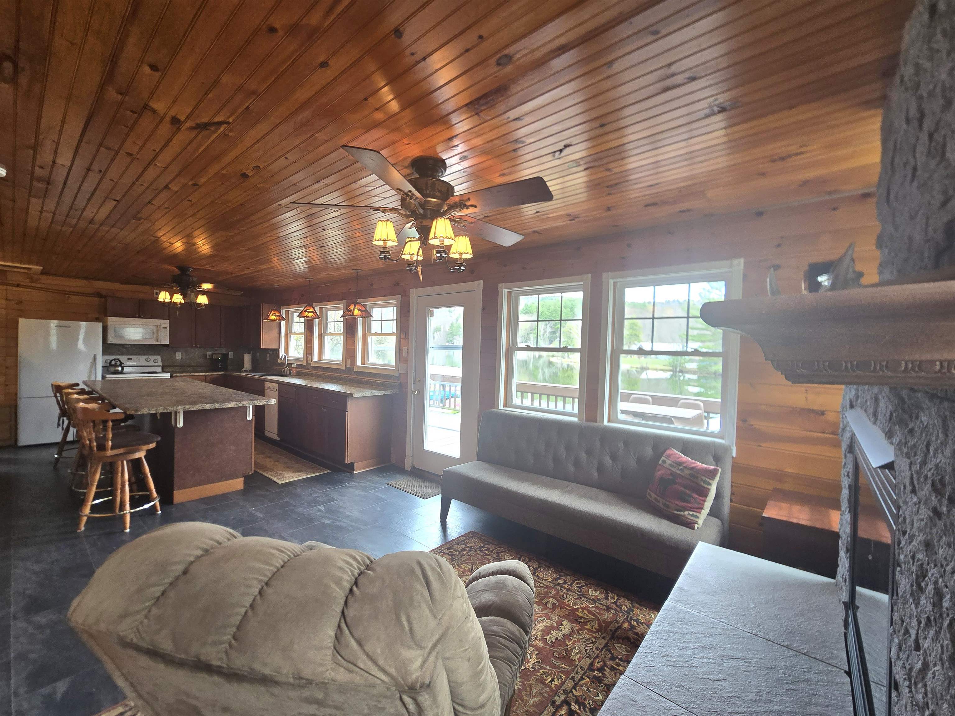 16 West Shore Drive Property Photo 45