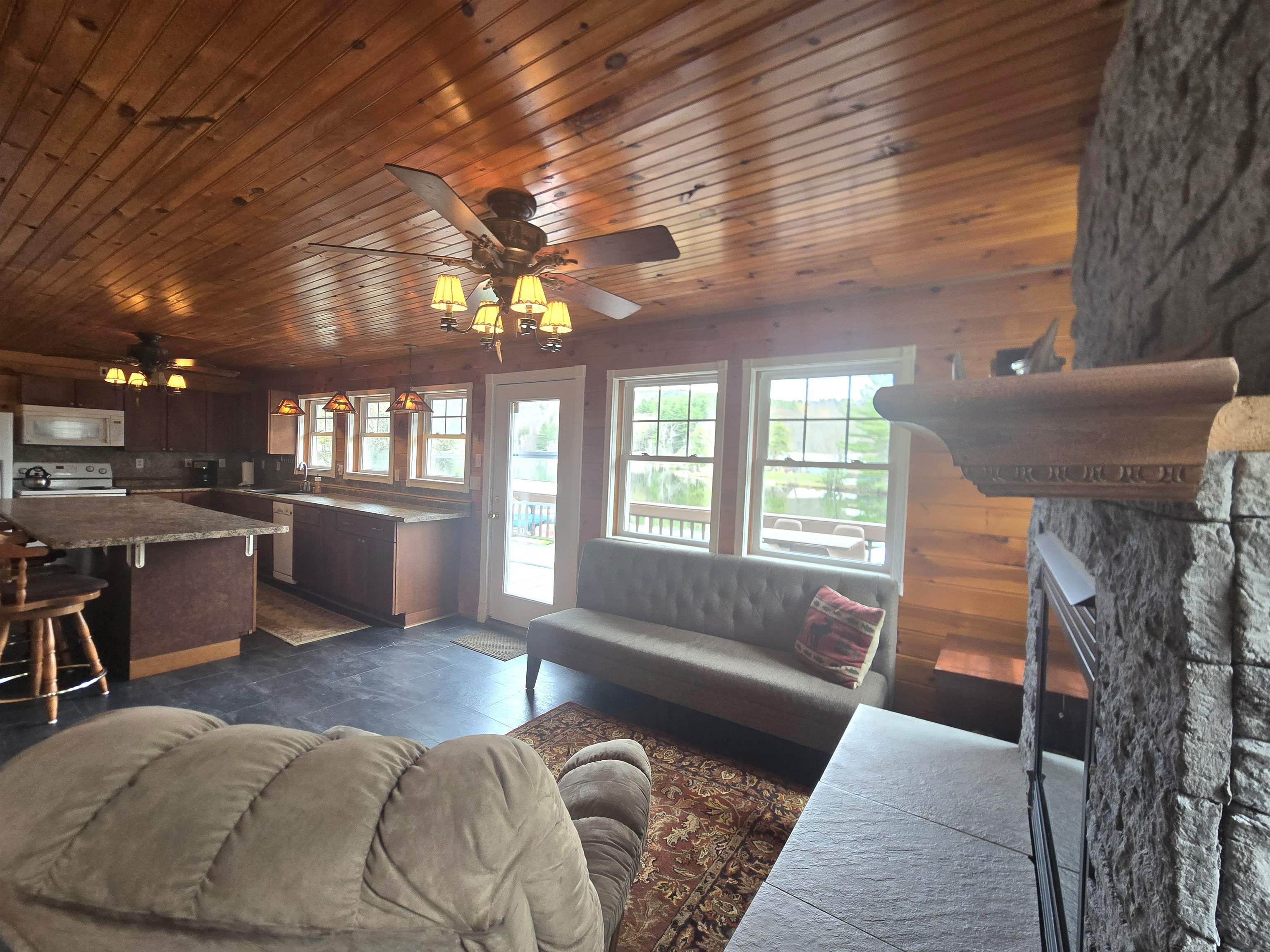16 West Shore Drive Property Photo 47