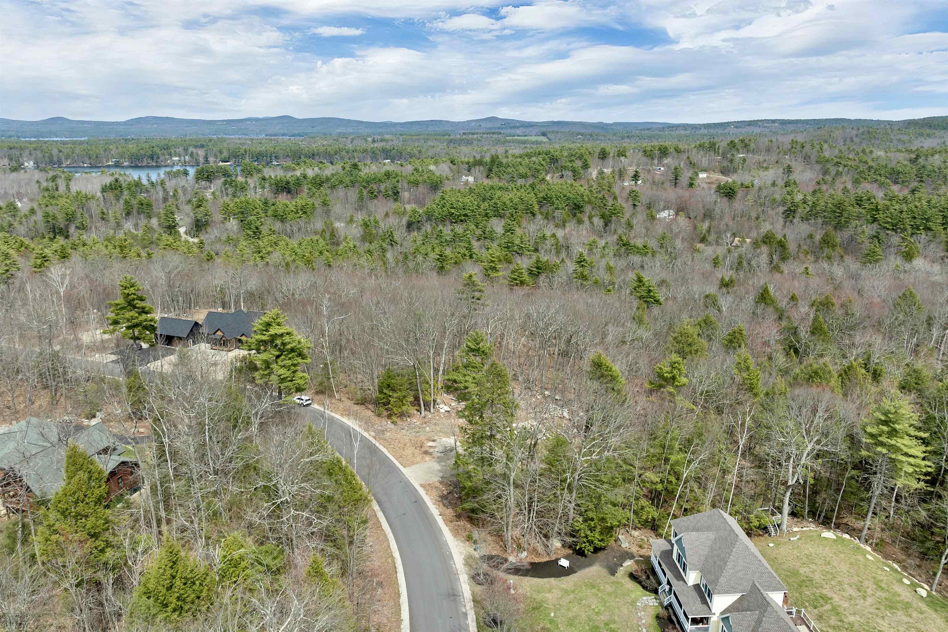 24-12 Winnipesaukee Drive Property Photo 5