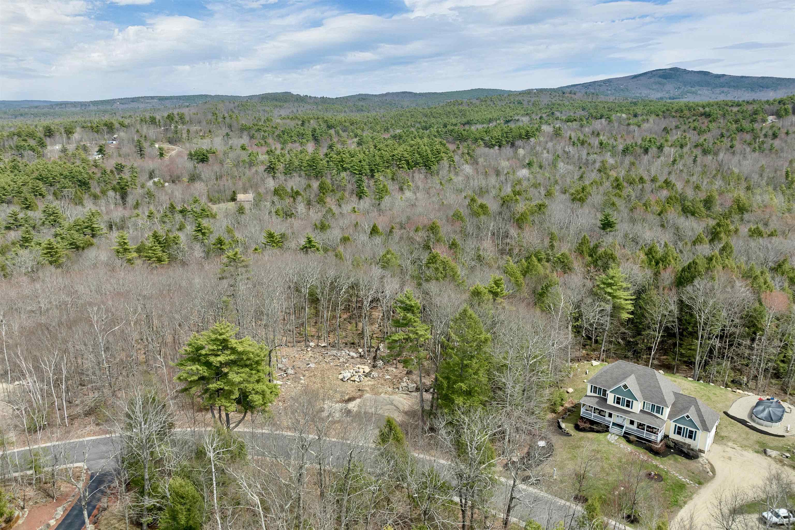 24-12 Winnipesaukee Drive Property Photo 13