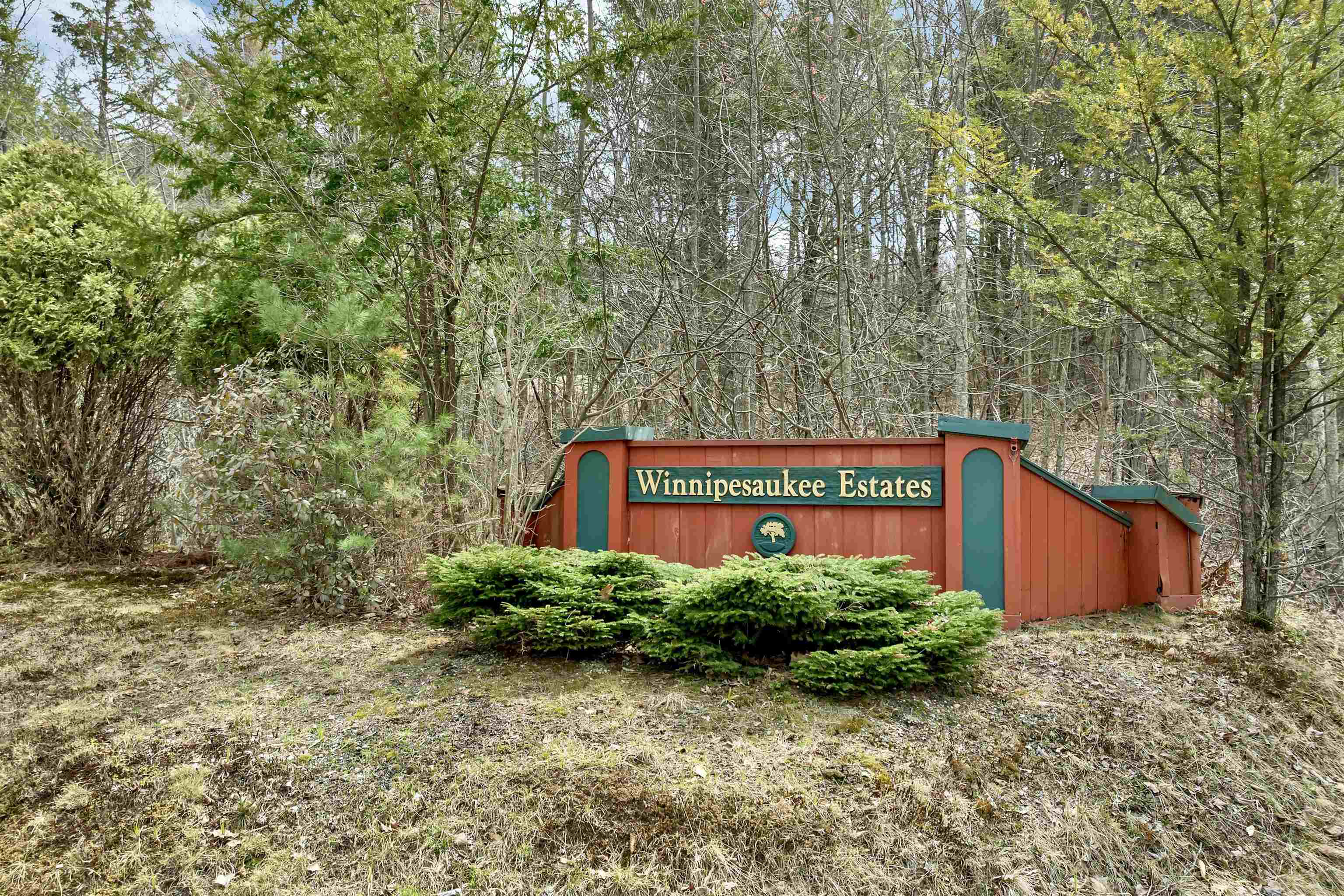 24-12 Winnipesaukee Drive Property Photo 16
