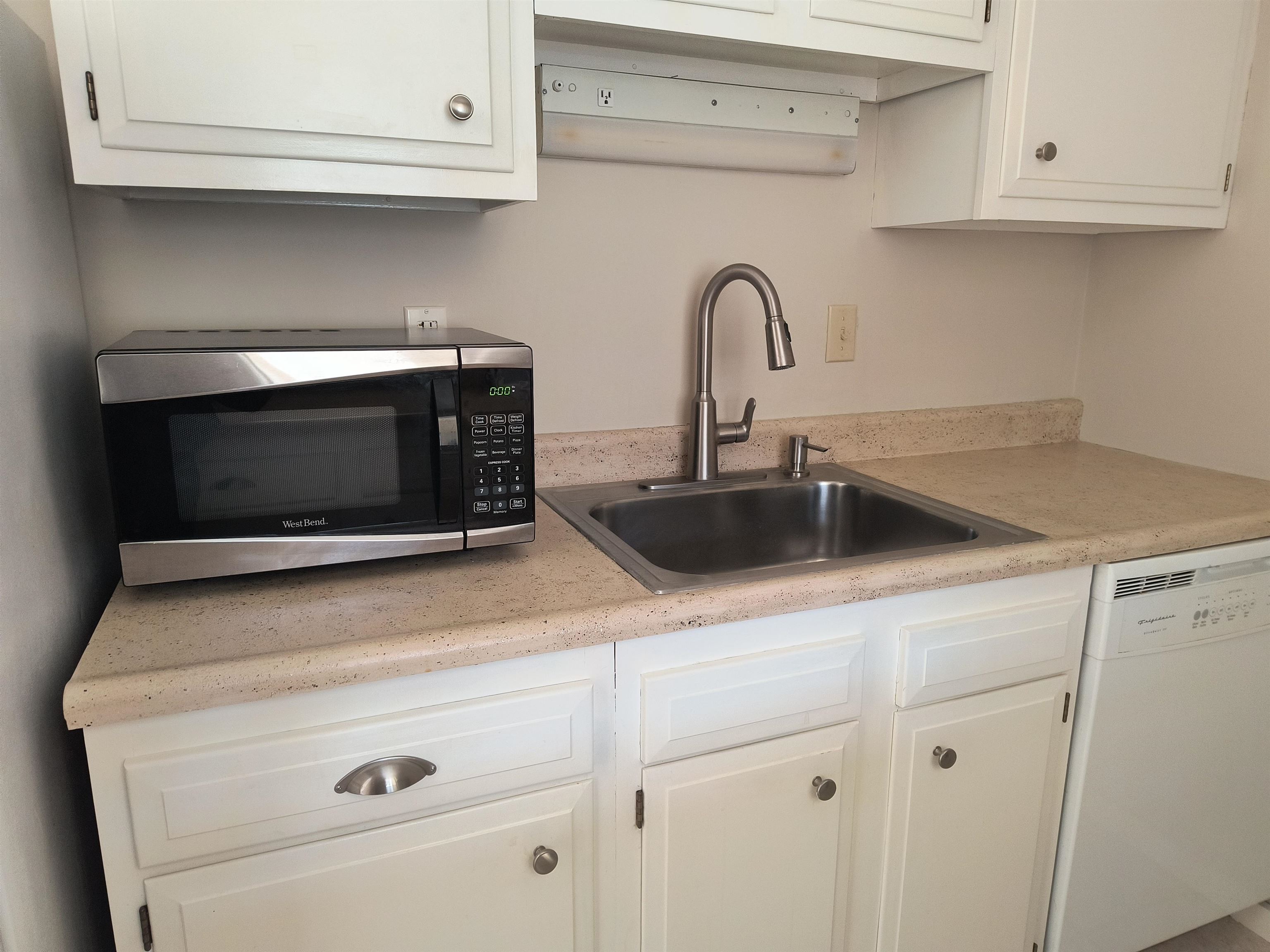 96 Sugar Run Property Photo 11