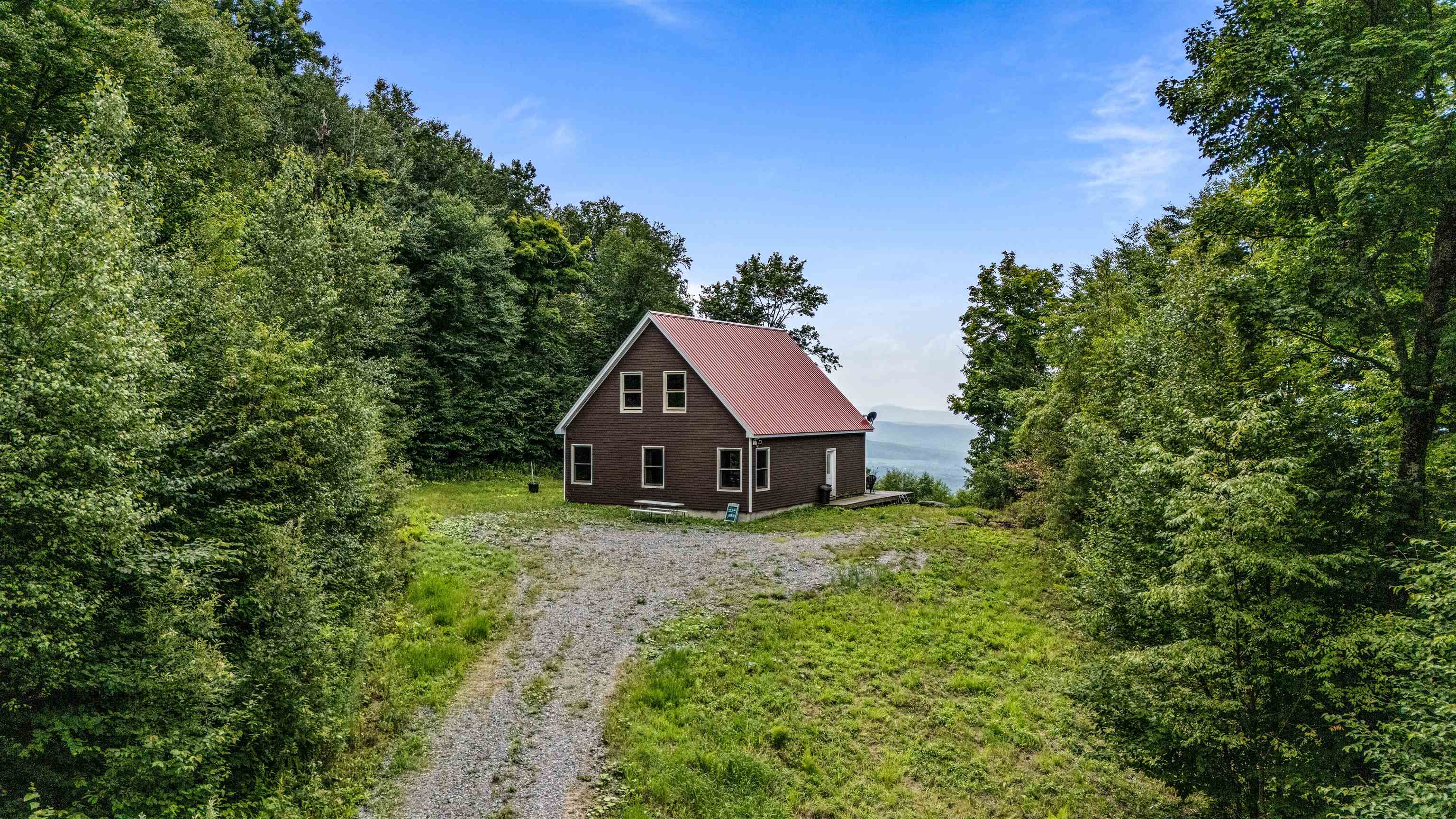 942 Deer Run Lane Property Photo 47