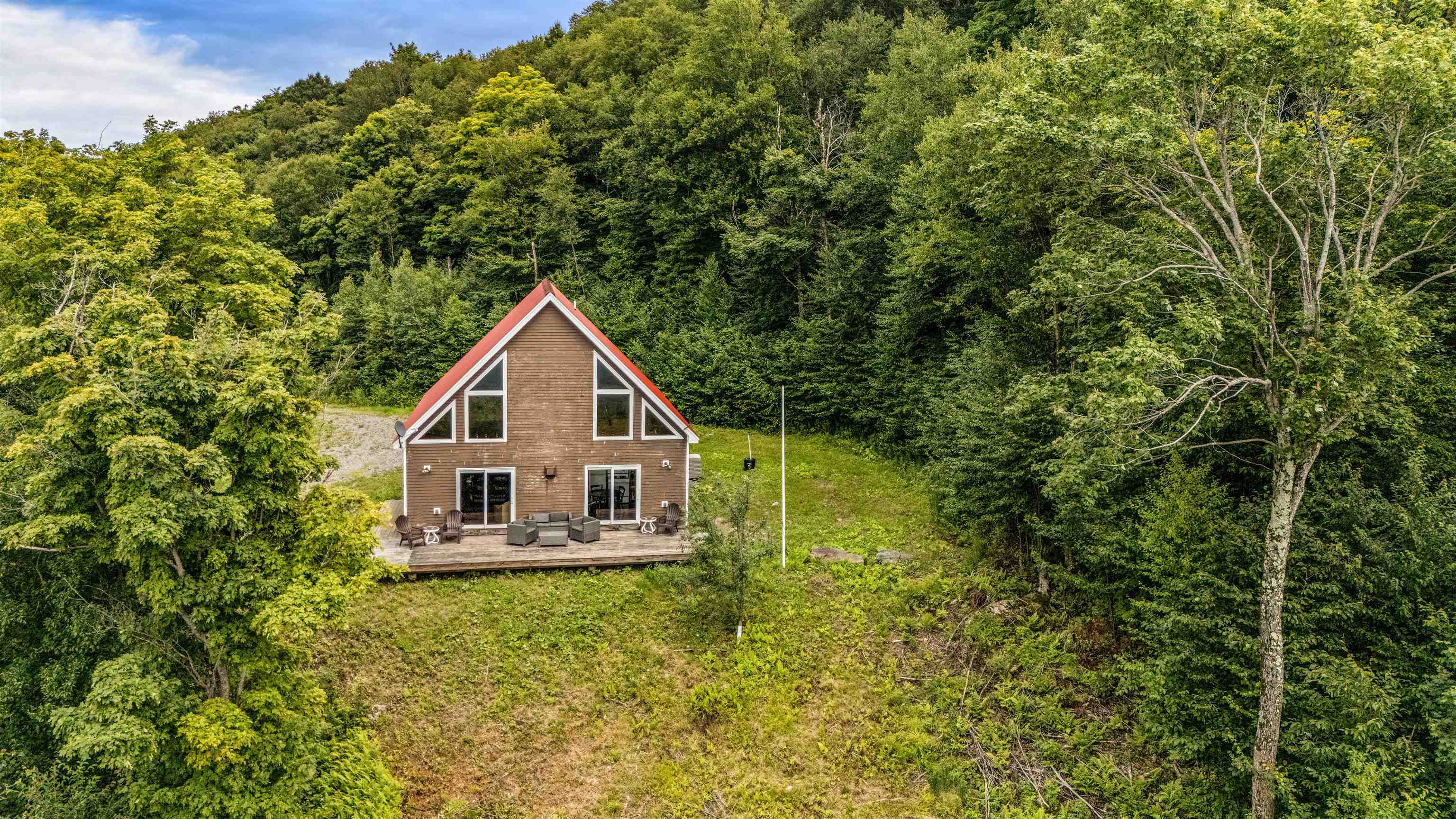 942 Deer Run Lane Property Photo 49