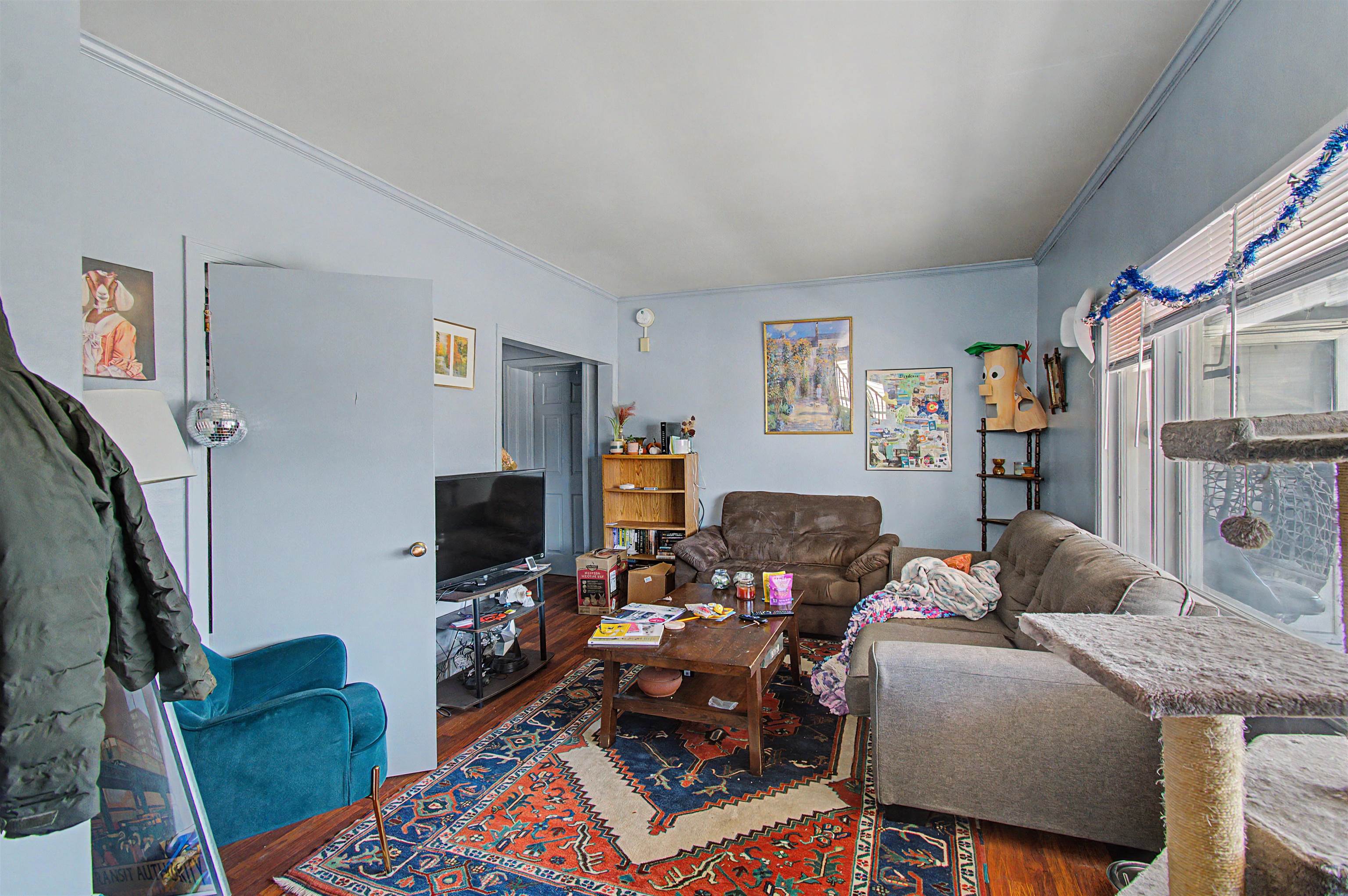 10-12 Shelburne Street Property Photo 6