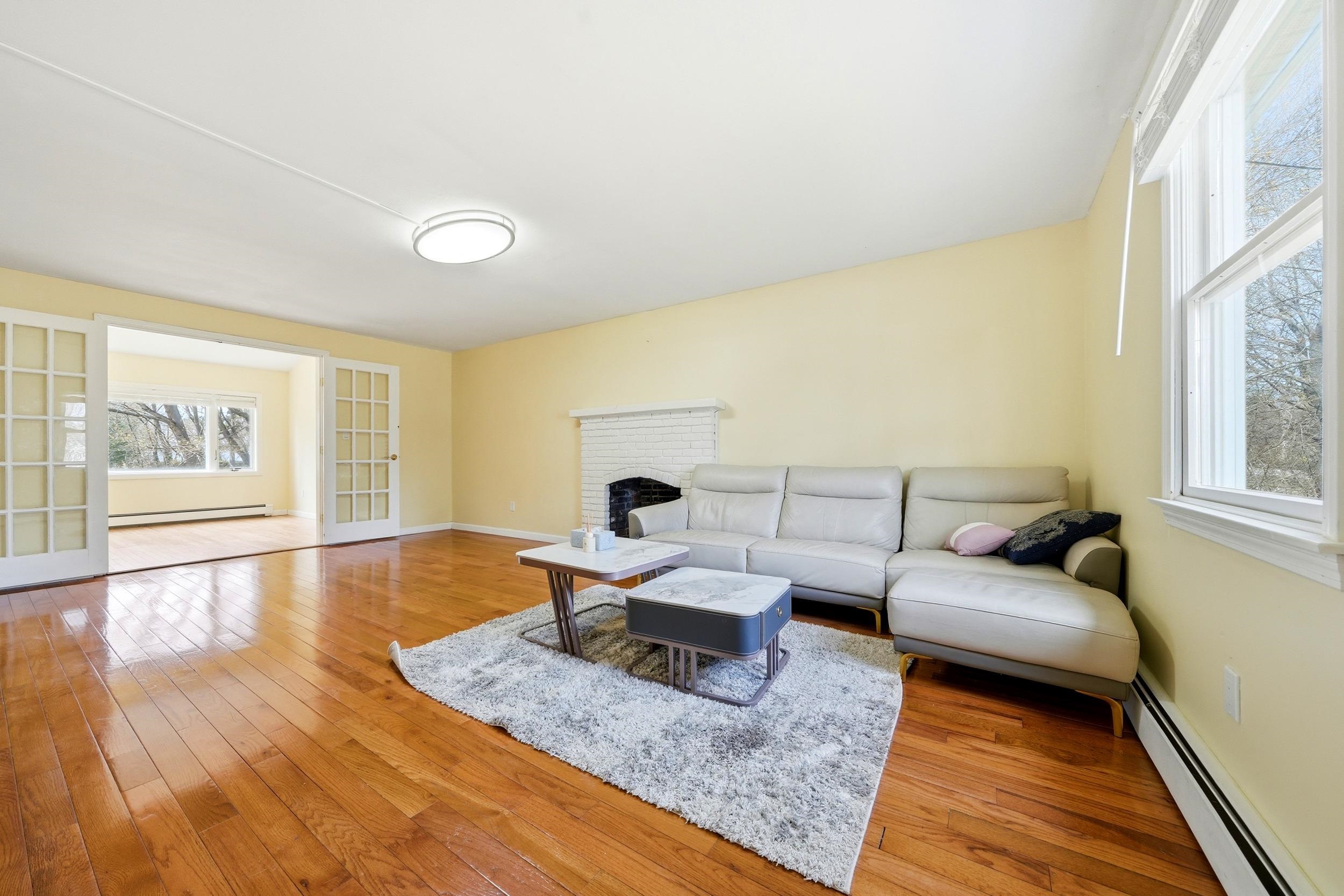 243 Winnacunnet Road Property Photo 11