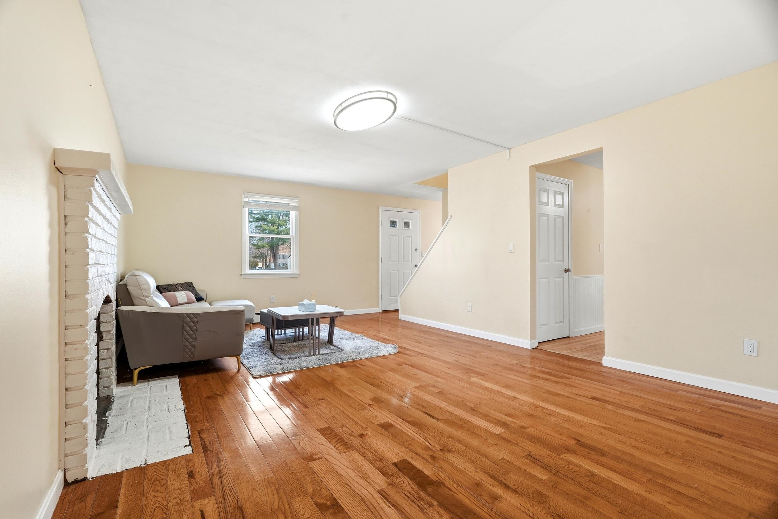 243 Winnacunnet Road Property Photo 12