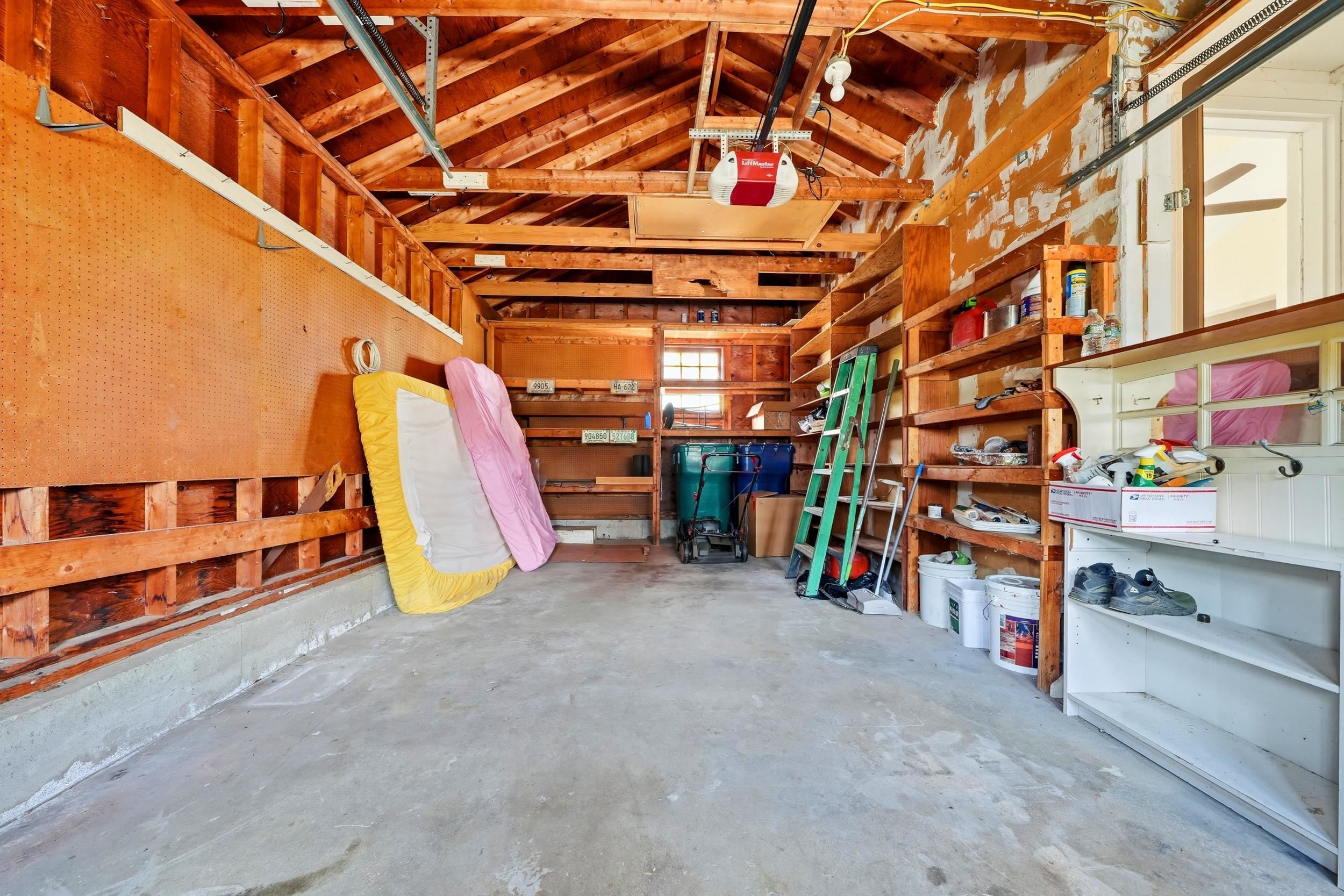 243 Winnacunnet Road Property Photo 28