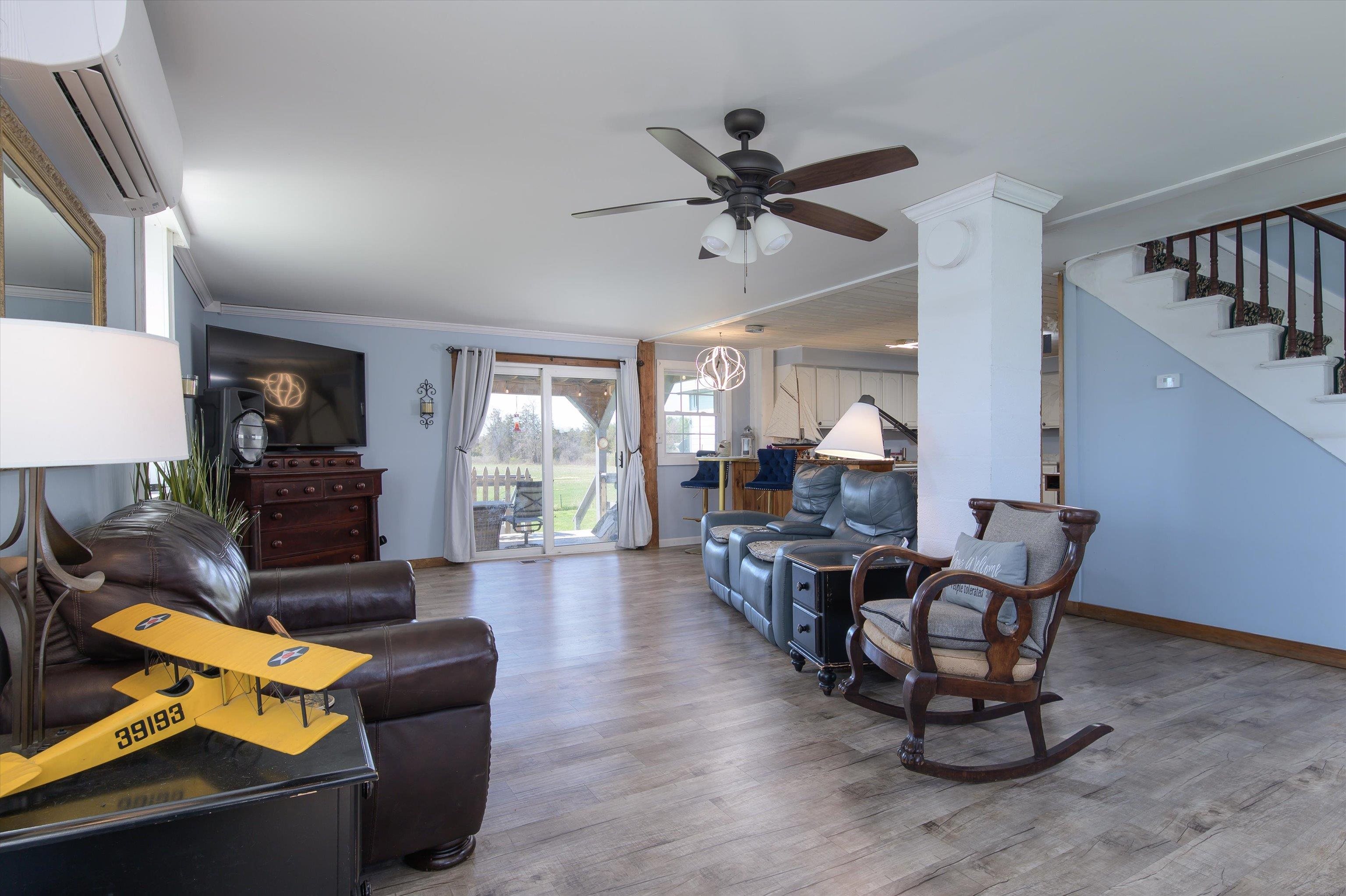2091 North Lake Road Property Photo 6