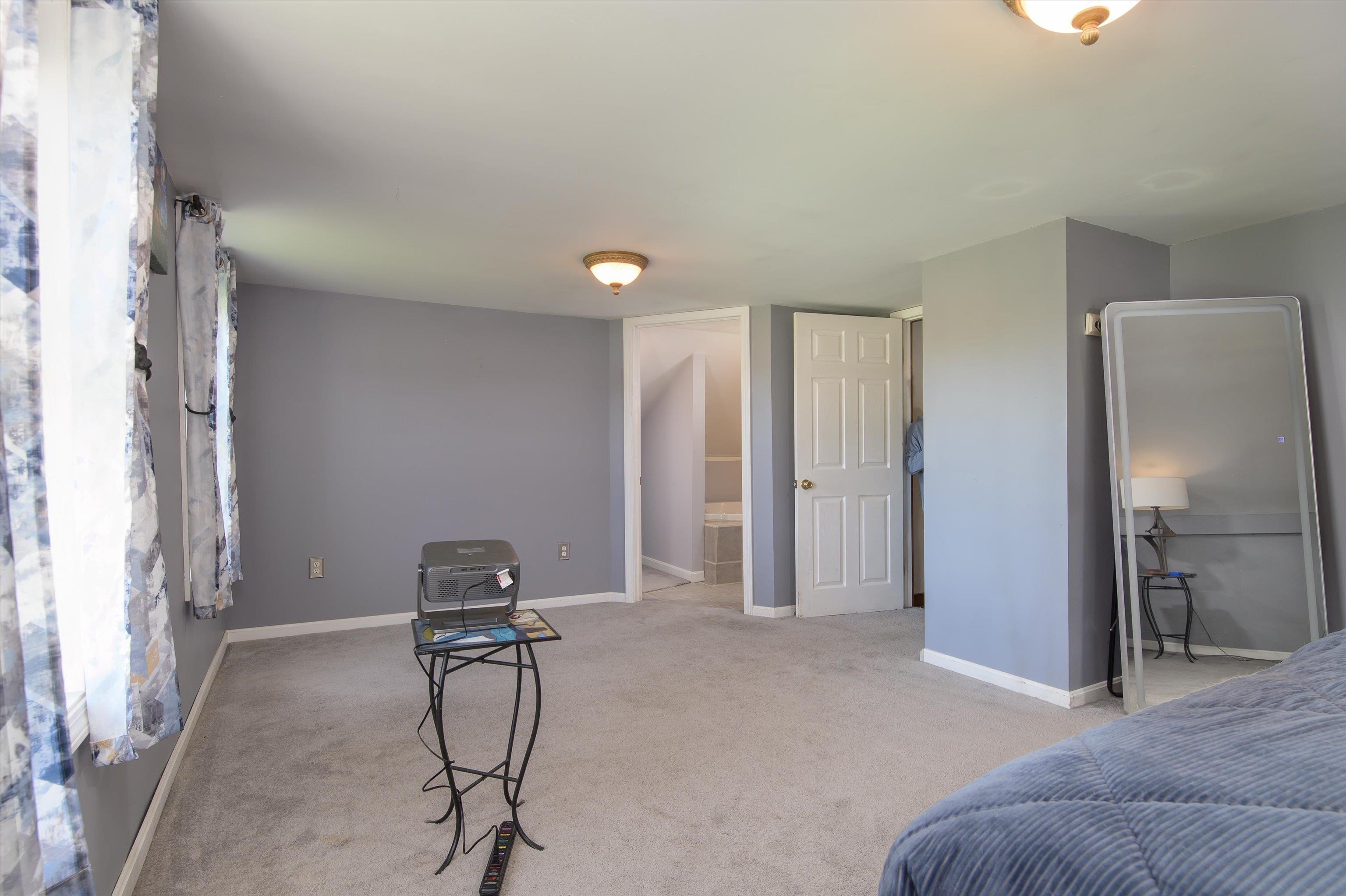 2091 North Lake Road Property Photo 25