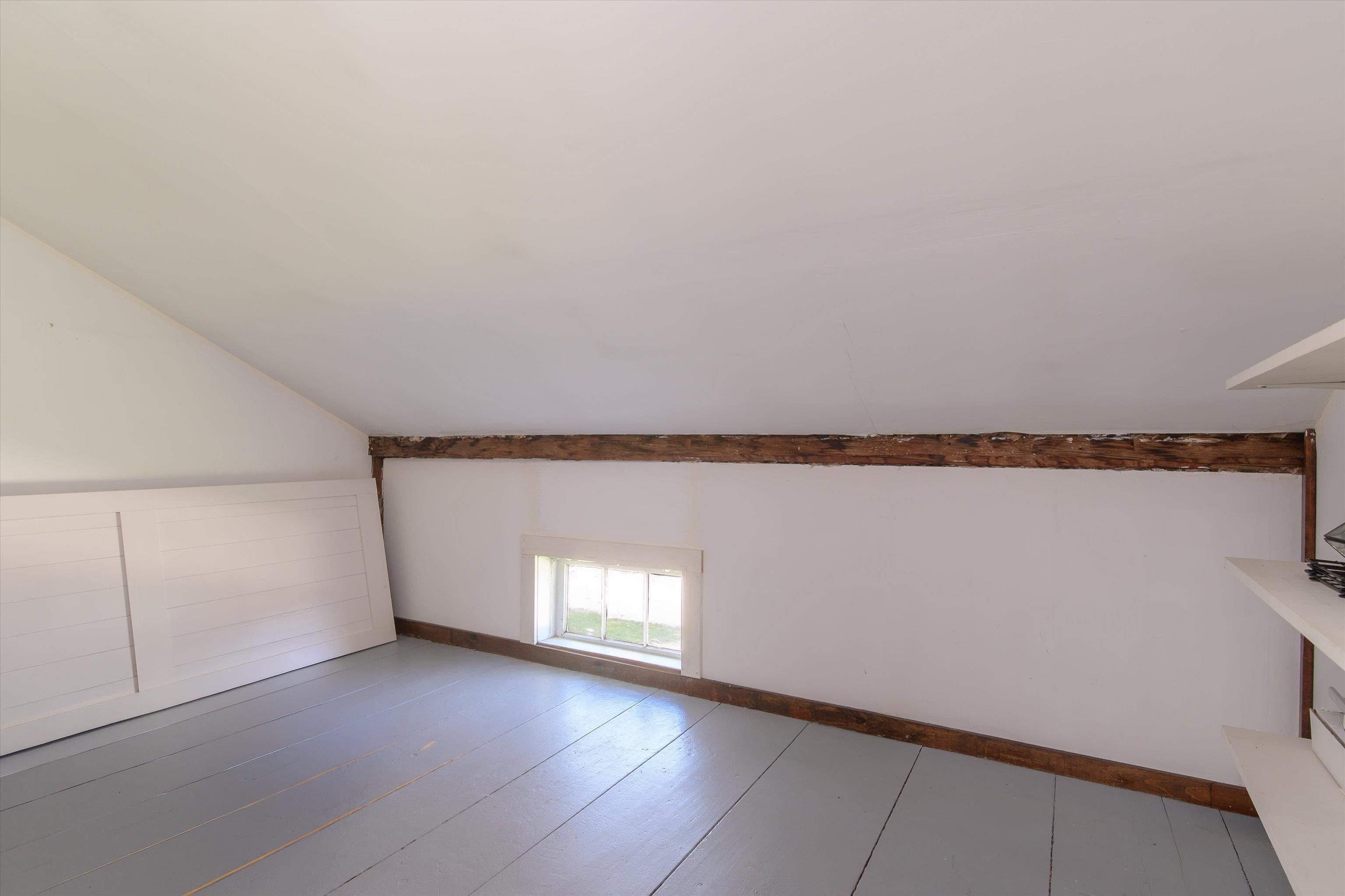 2091 North Lake Road Property Photo 30