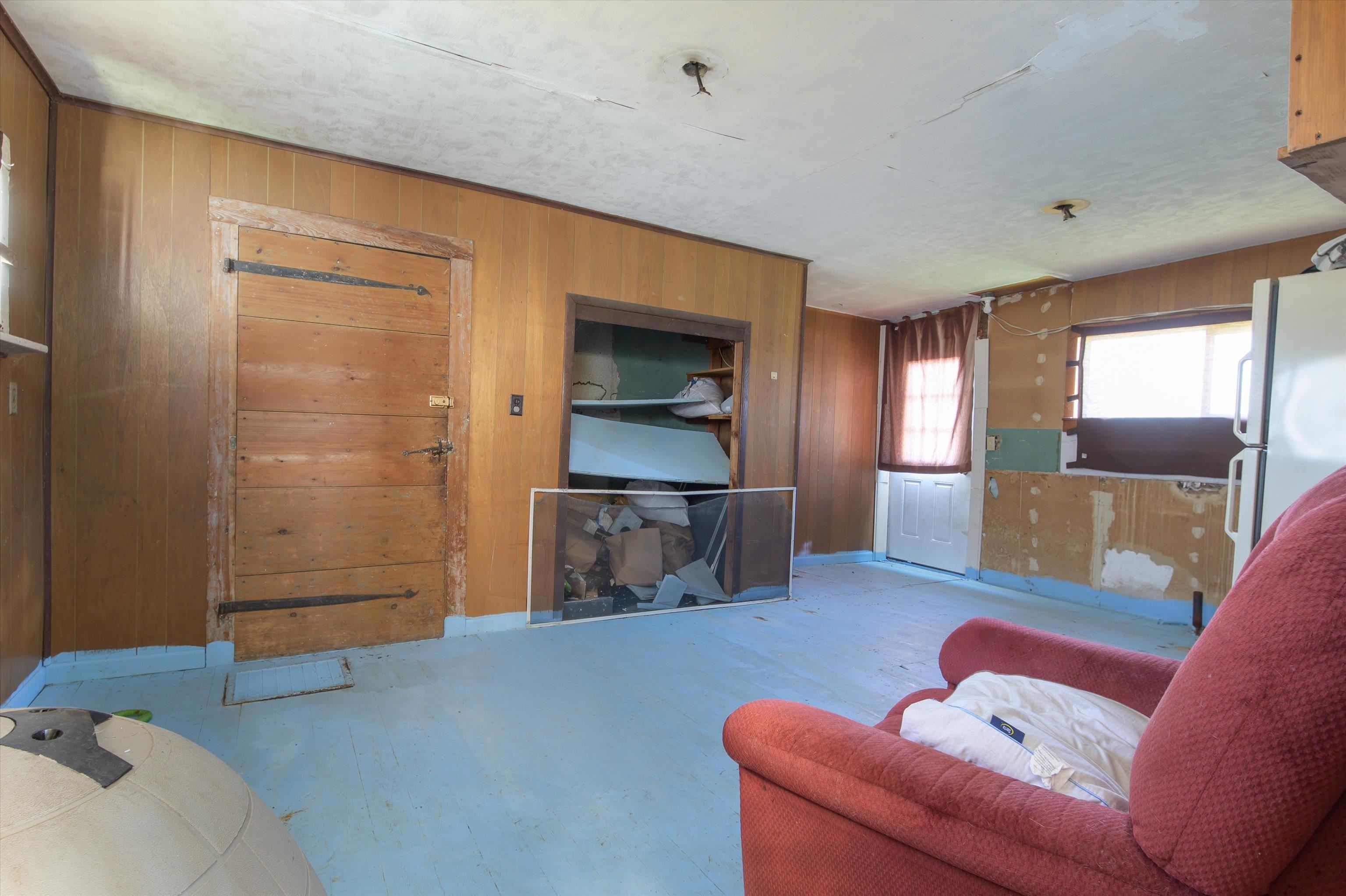 2091 North Lake Road Property Photo 37