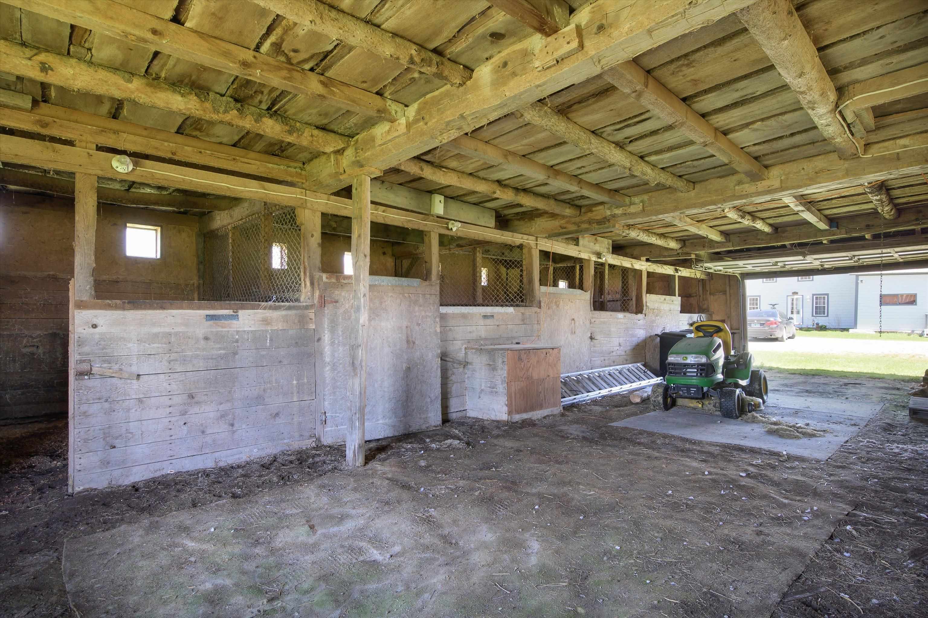 2091 North Lake Road Property Photo 41
