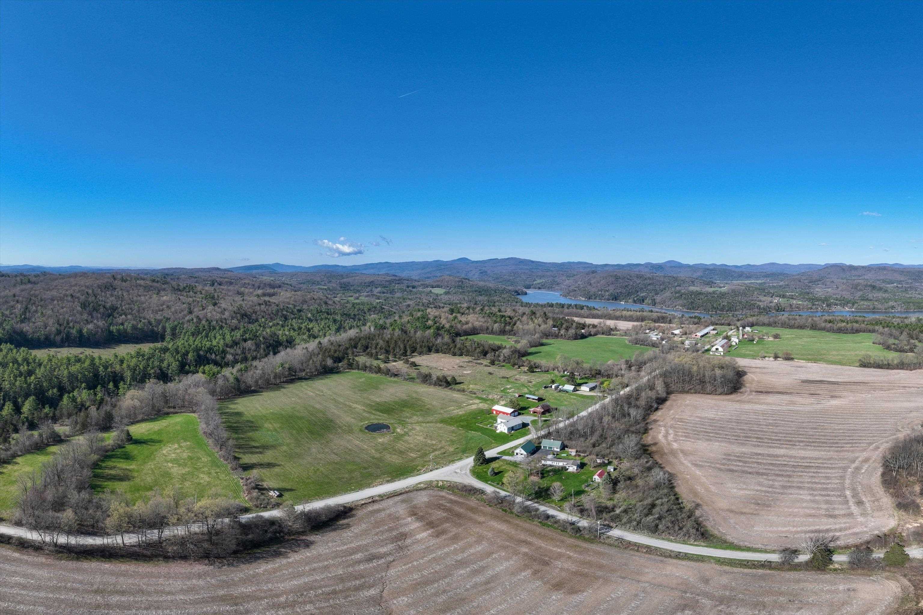 2091 North Lake Road Property Photo 59