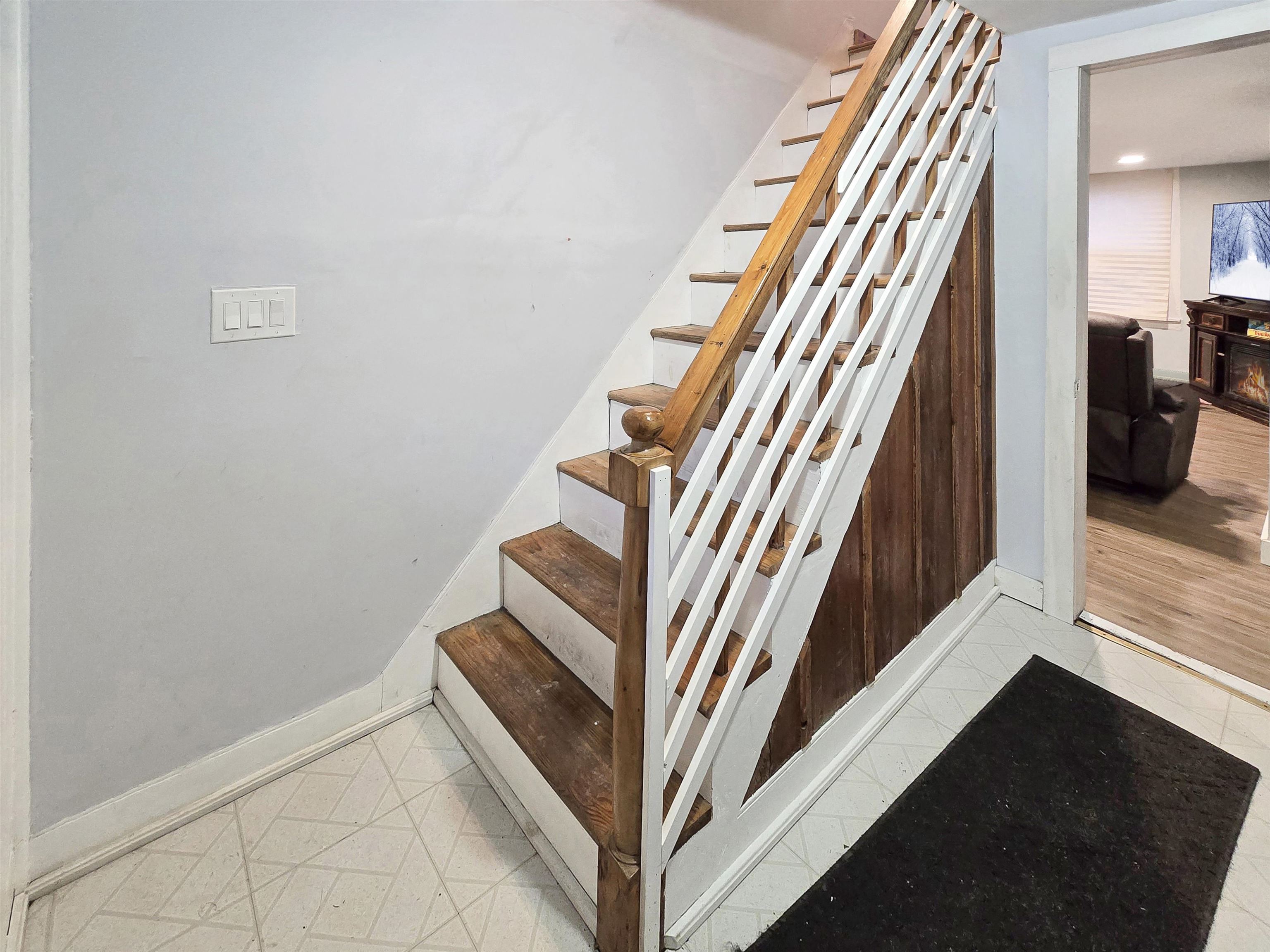 2830 Stage Road Property Photo 3