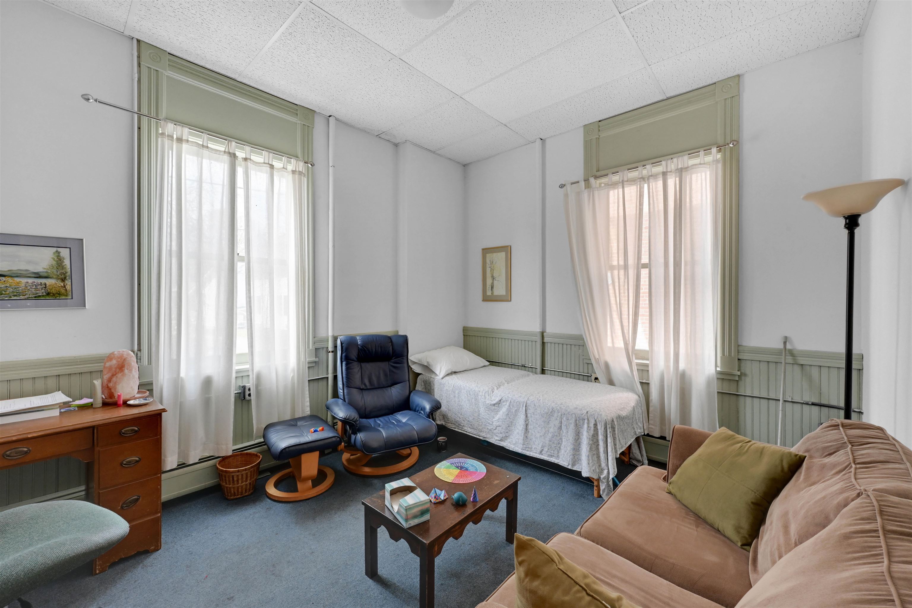 14 School Street Property Photo 18