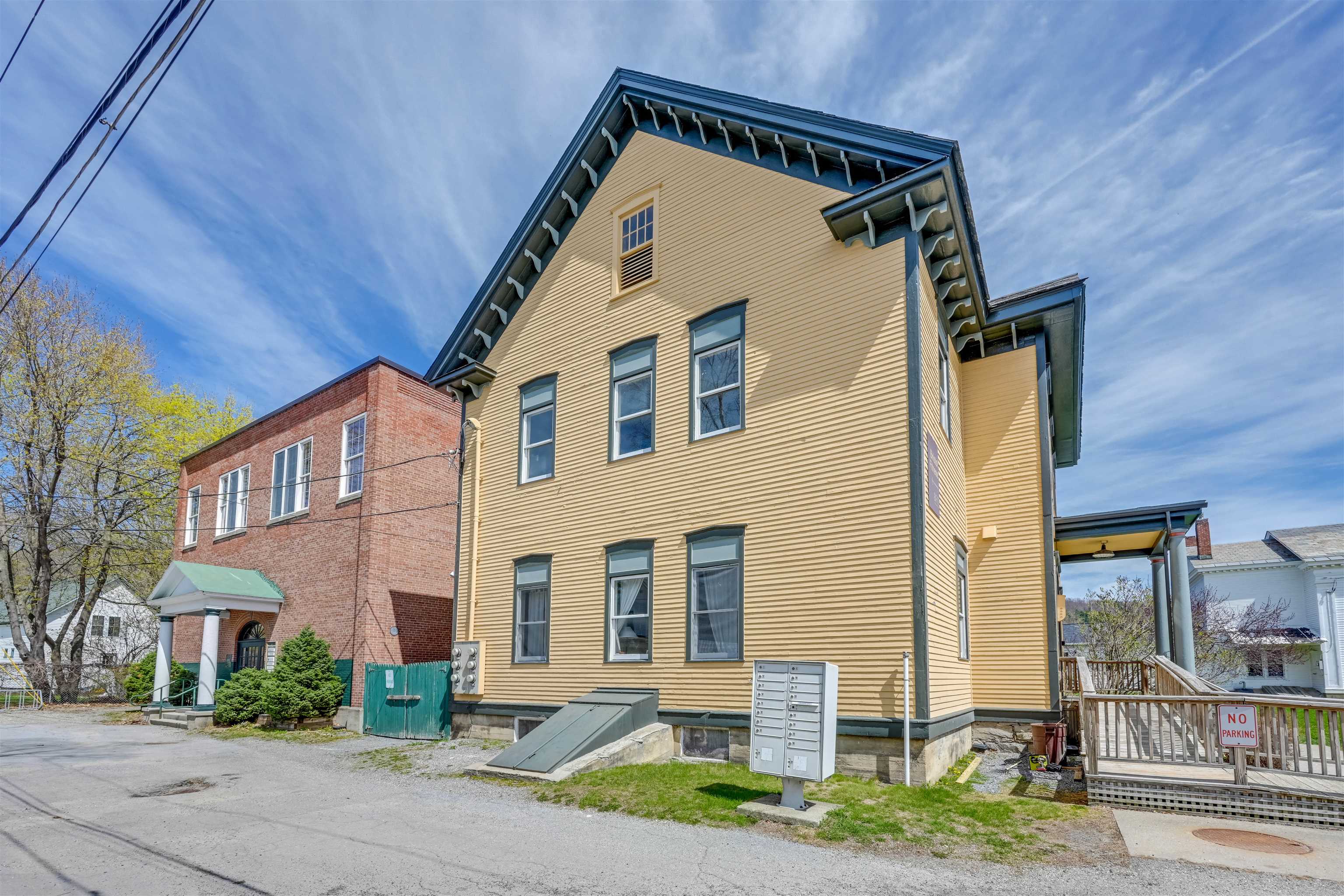 14 School Street Property Photo 47