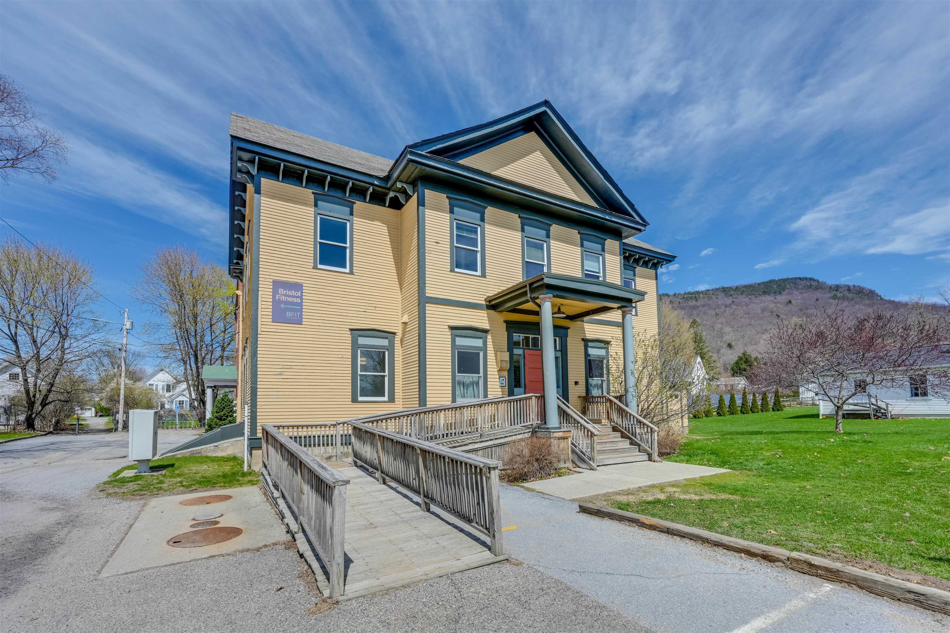 14 School Street Property Photo 54