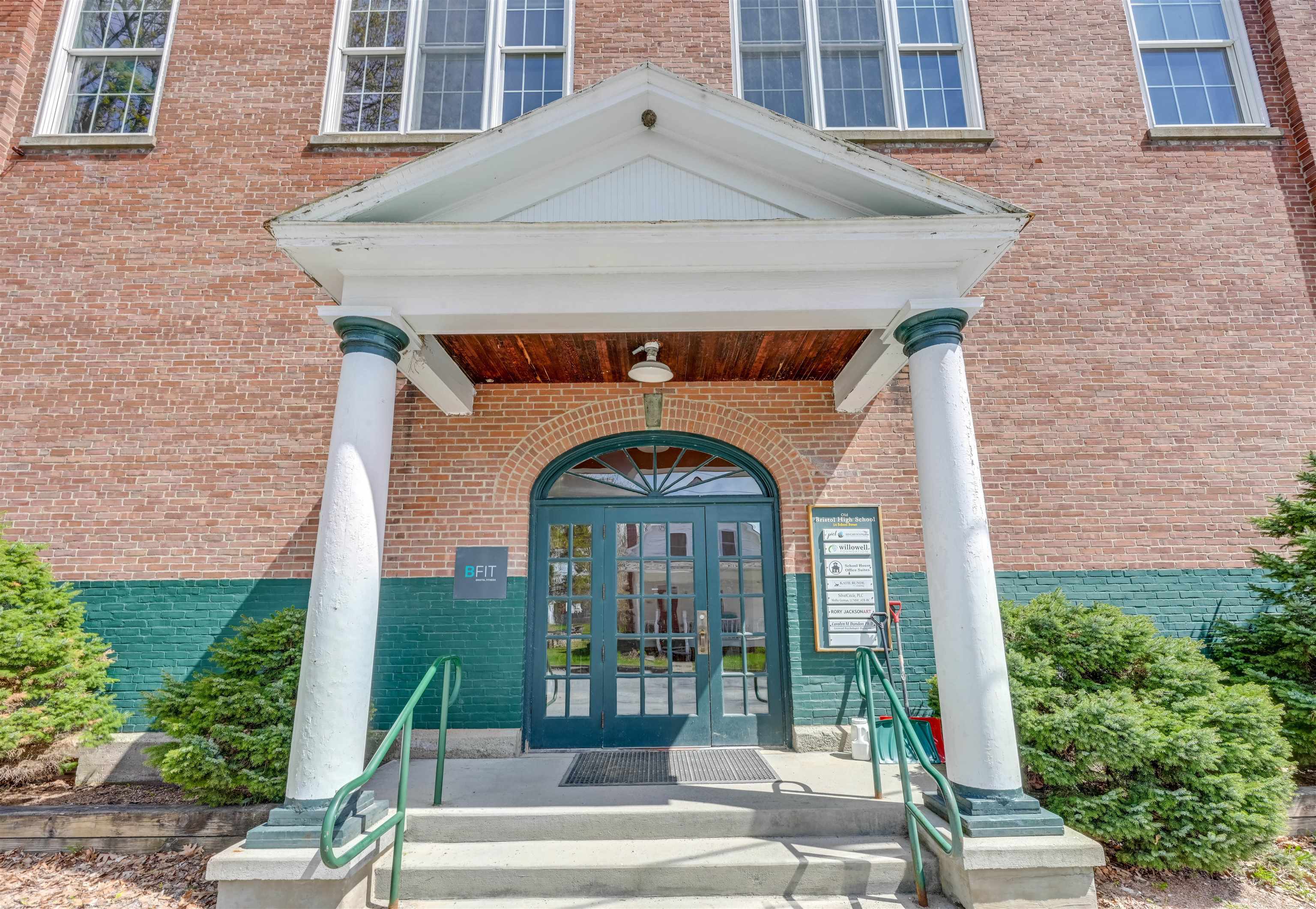 14 School Street Property Photo 58