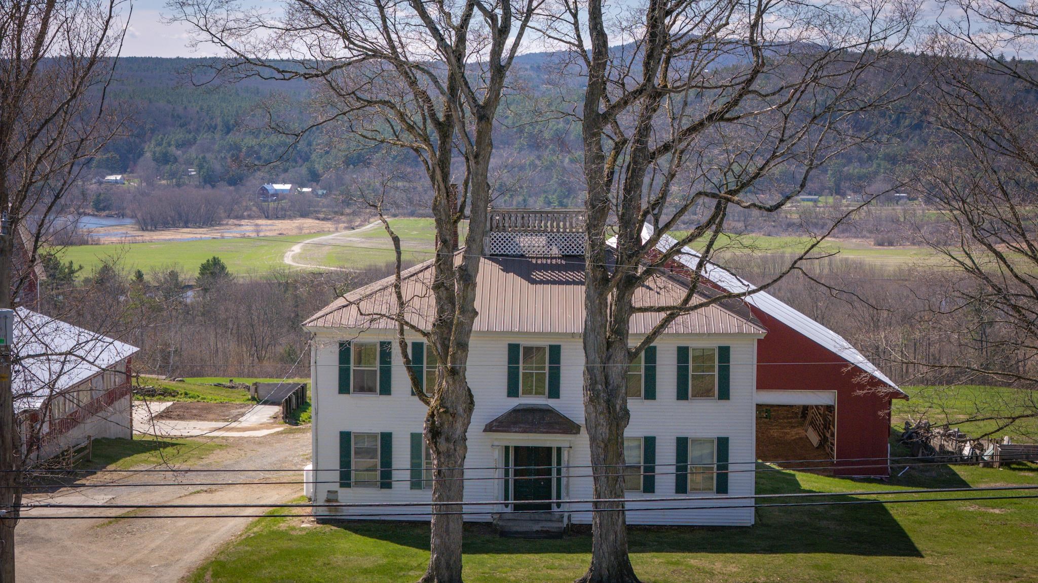 529 NH Route 10 Property Photo 1