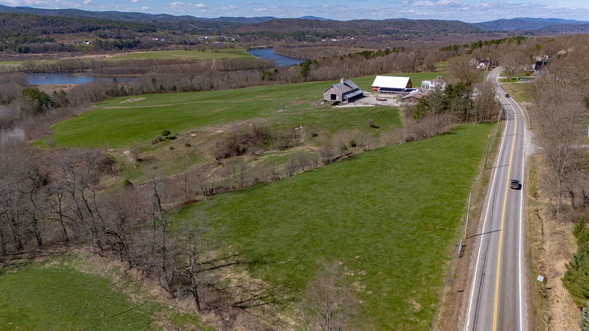 529 Nh Route 10 Property Photo 16