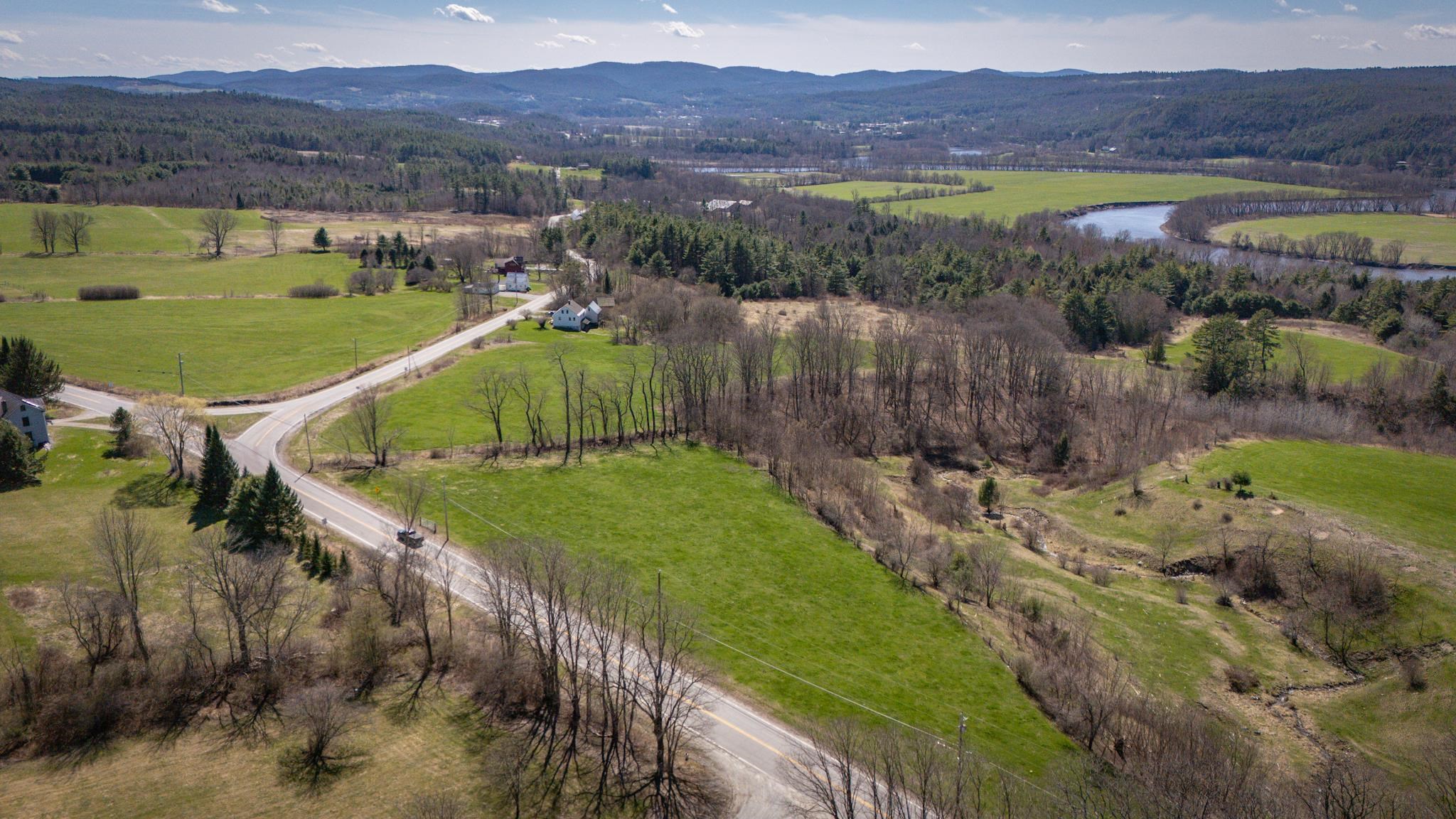529 Nh Route 10 Property Photo 20