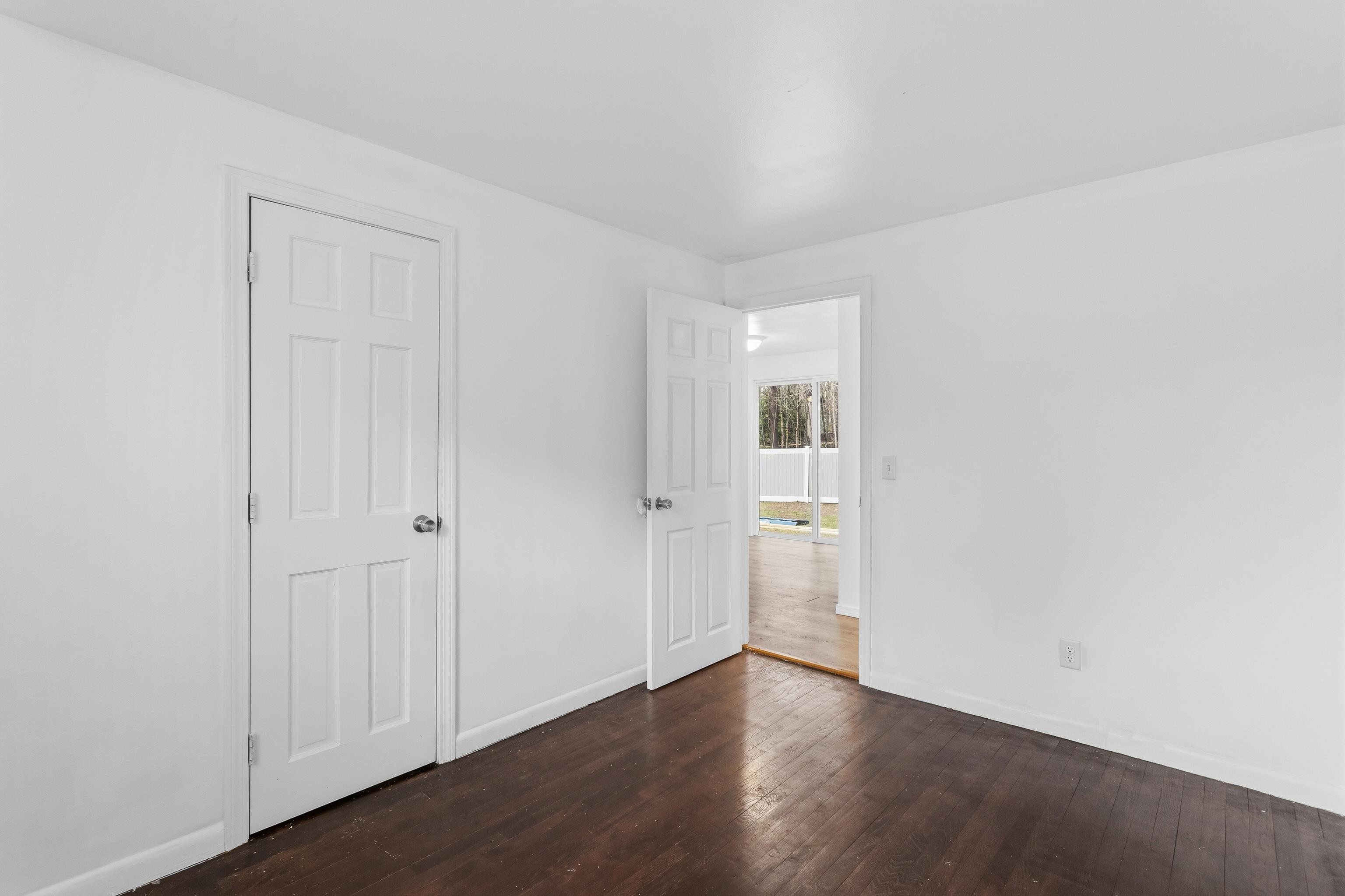 33 State Route 101a Property Photo 27