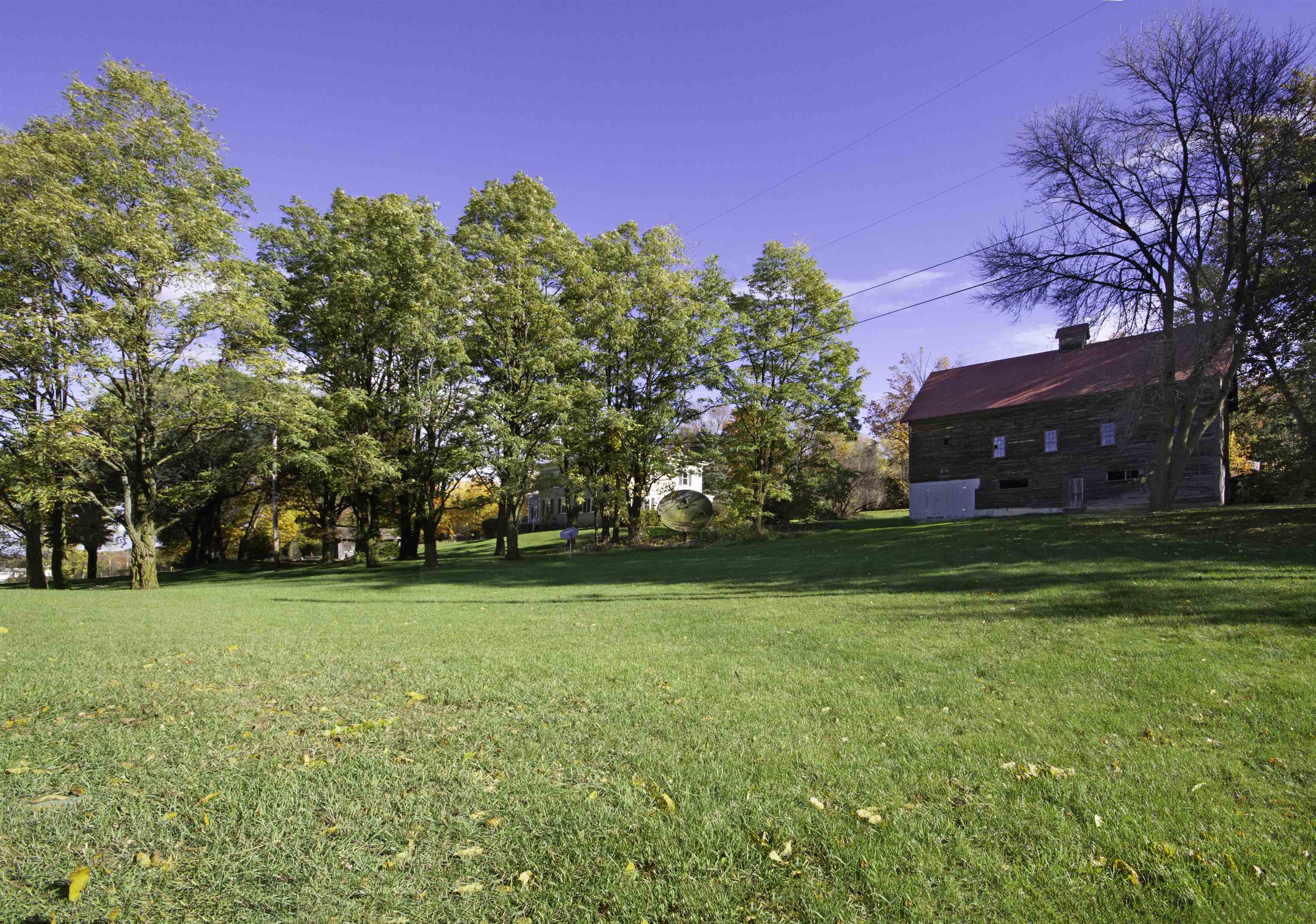 2442 Maple Street Property Photo 45