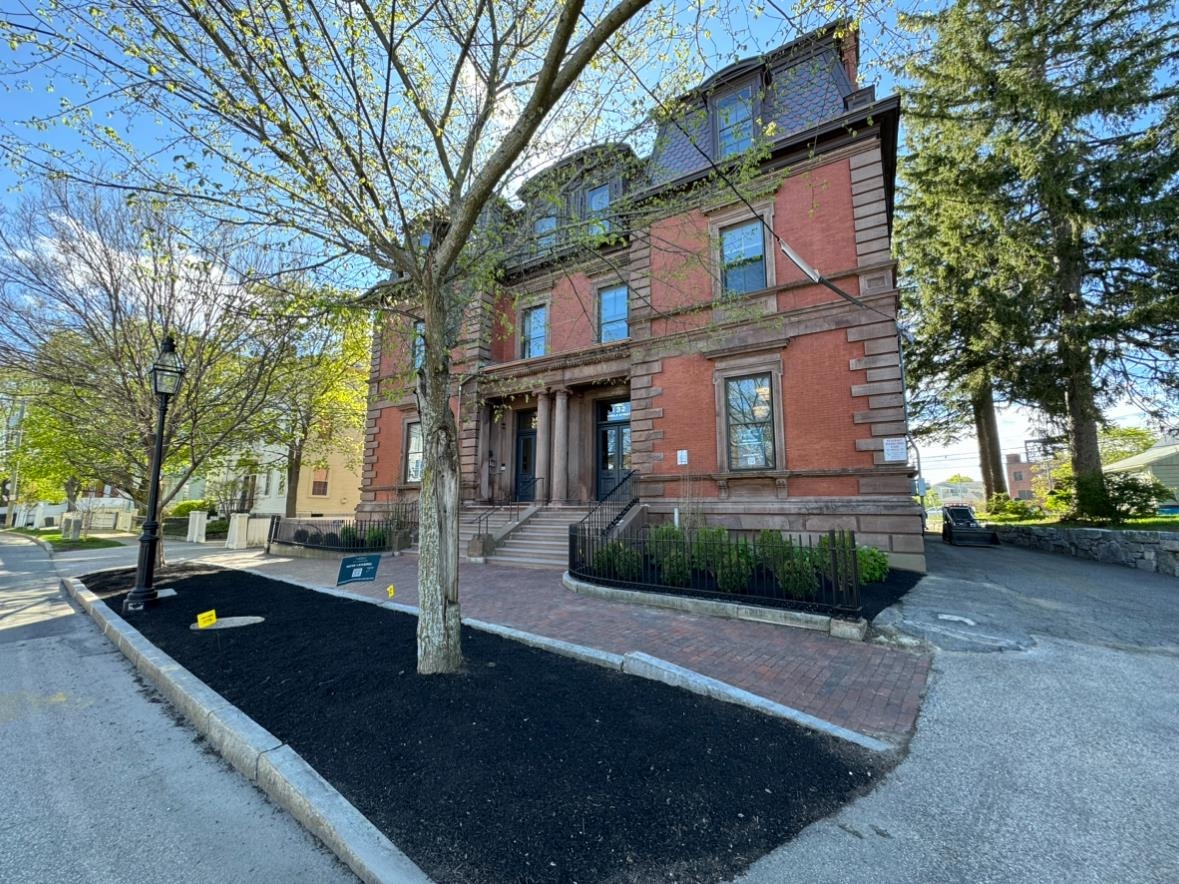 134 Middle Street Property Photo 1