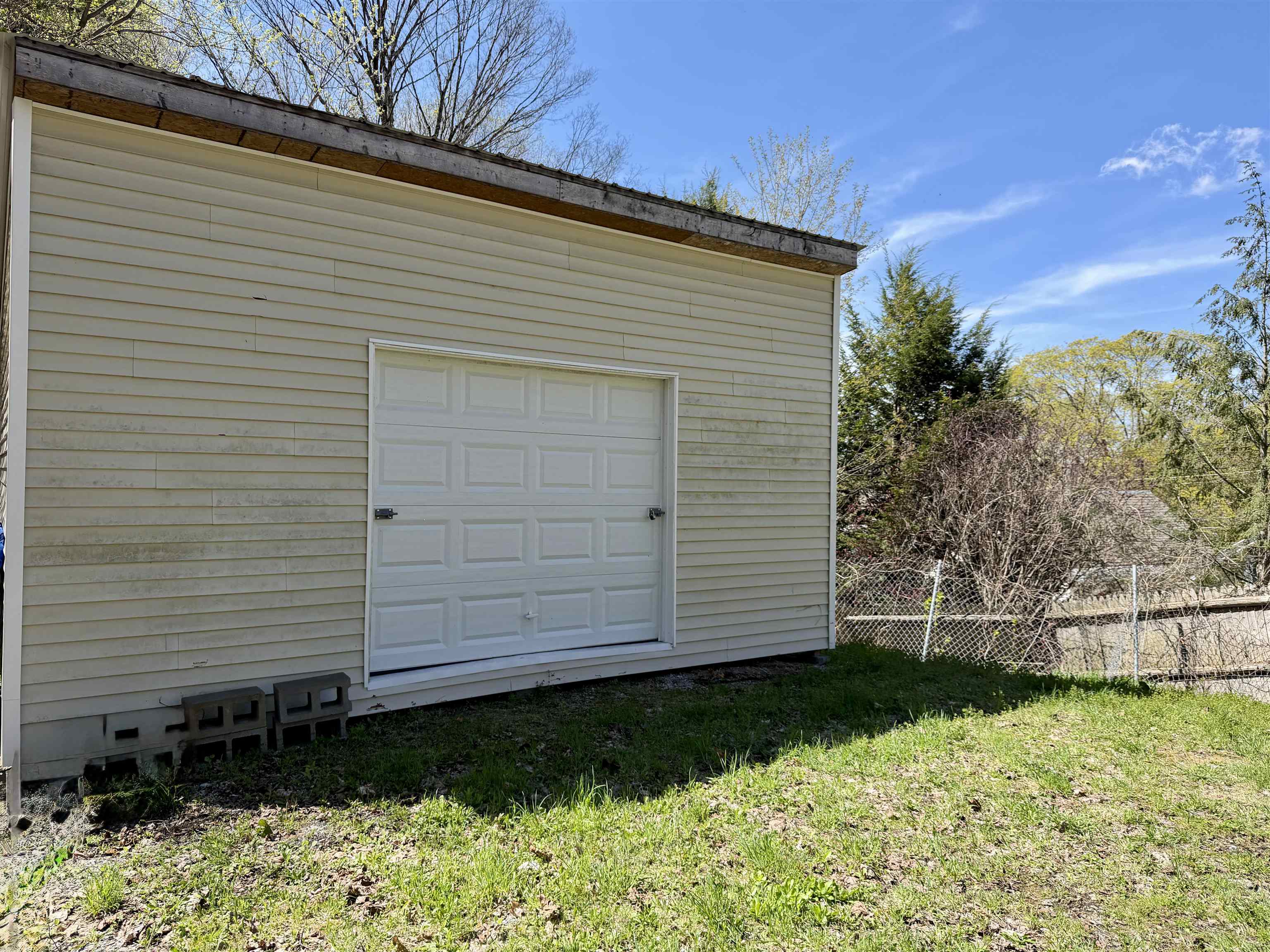 2 Hamlin Avenue Property Photo 3