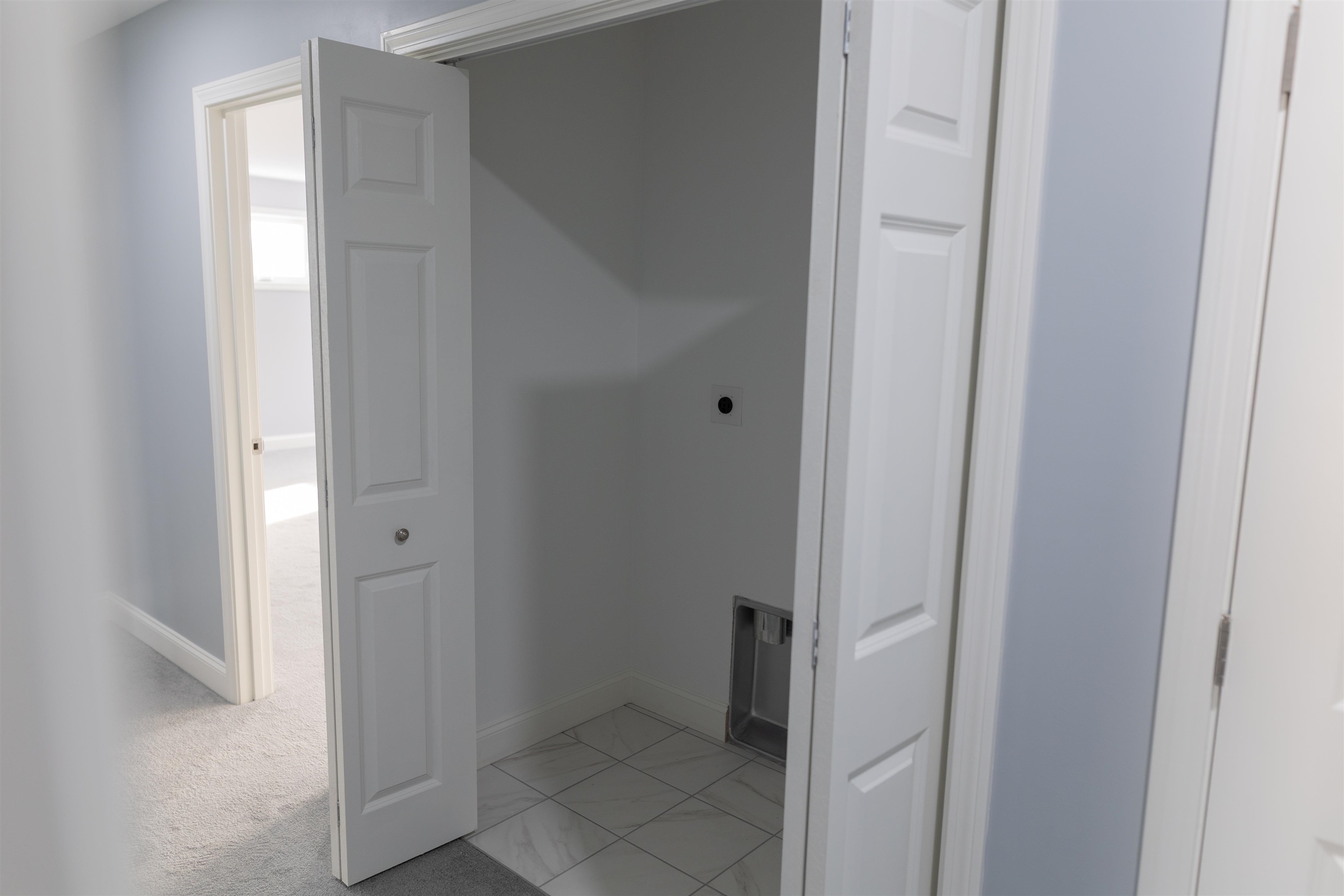21 Library Street Property Photo 18