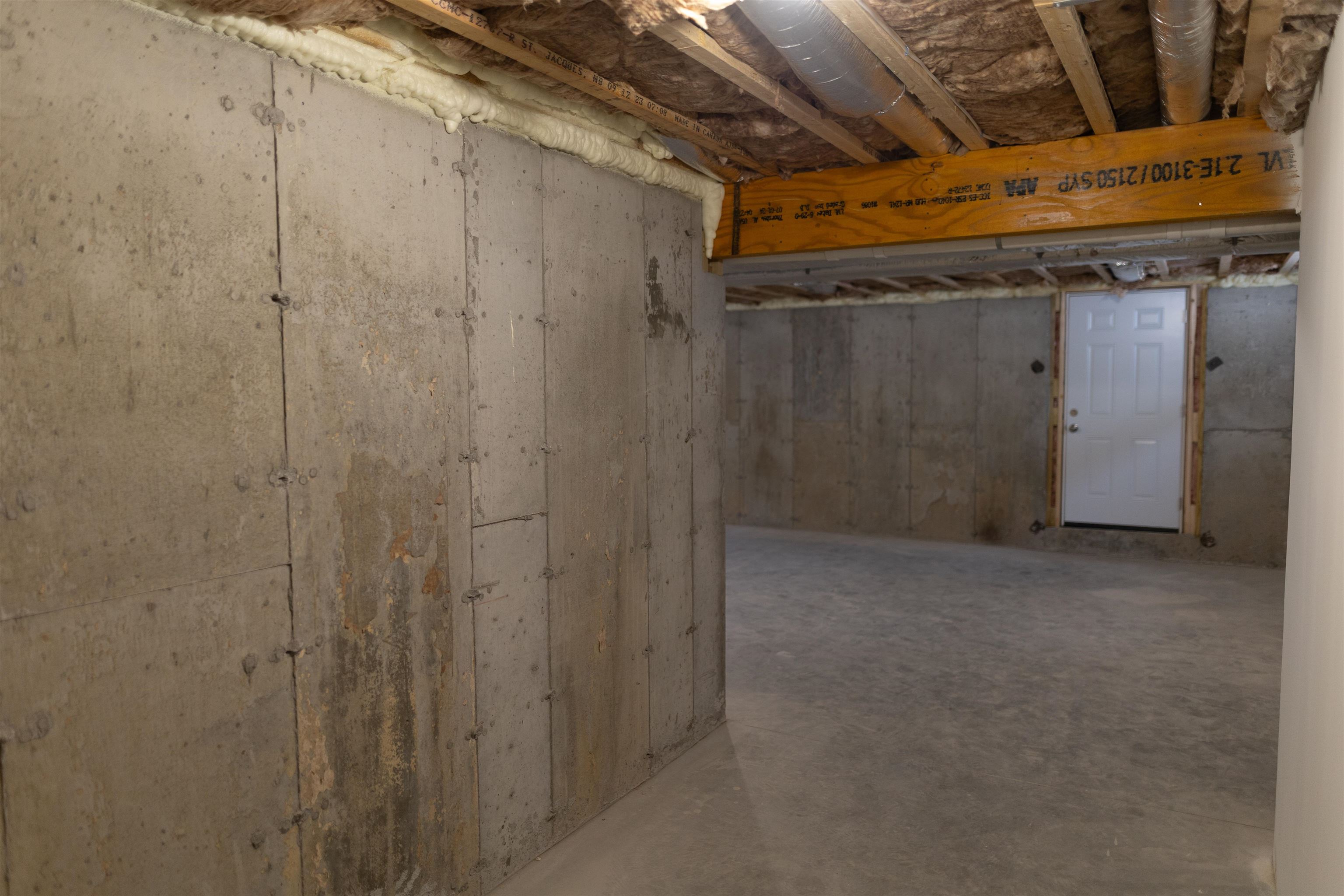 21 Library Street Property Photo 28