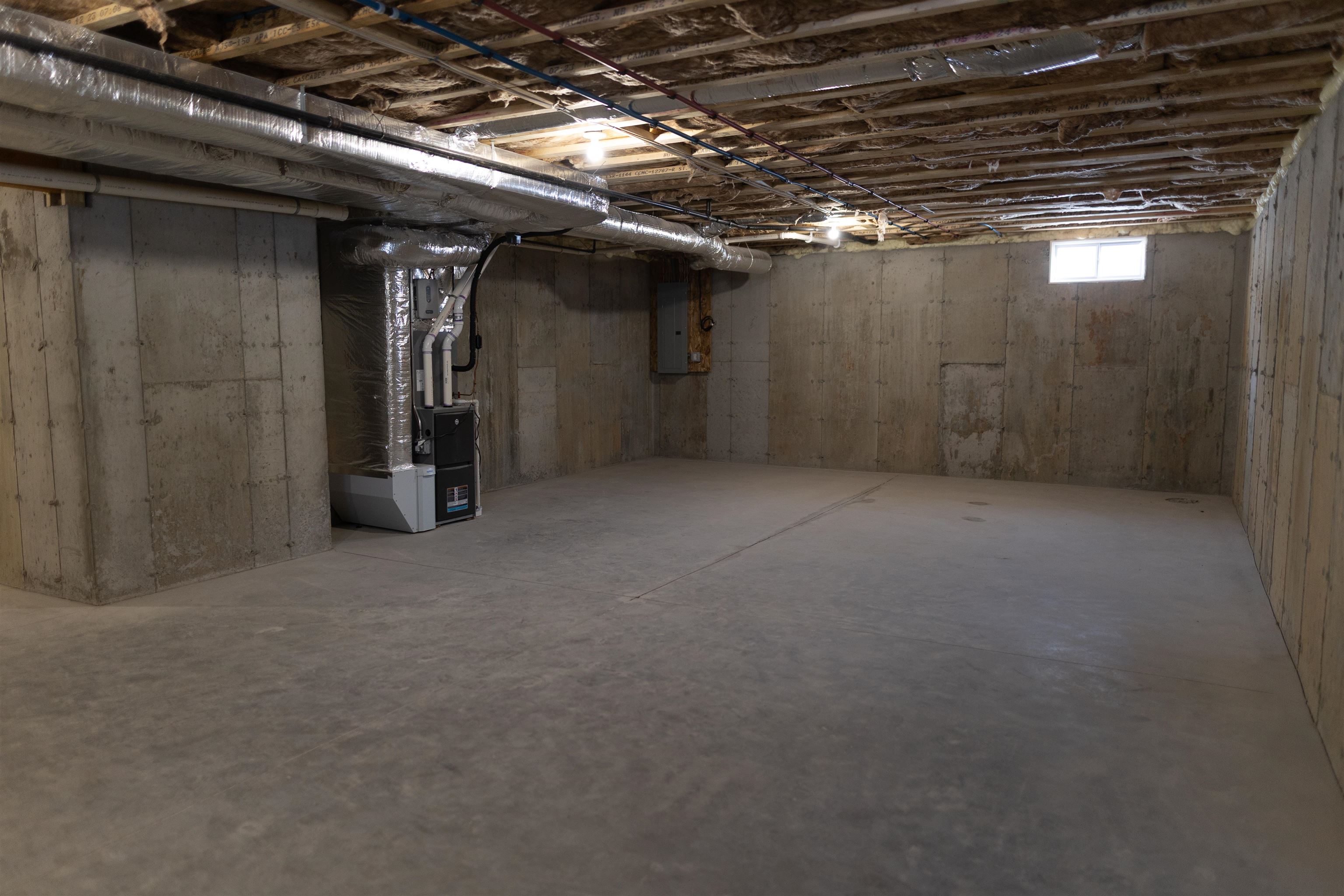 21 Library Street Property Photo 30