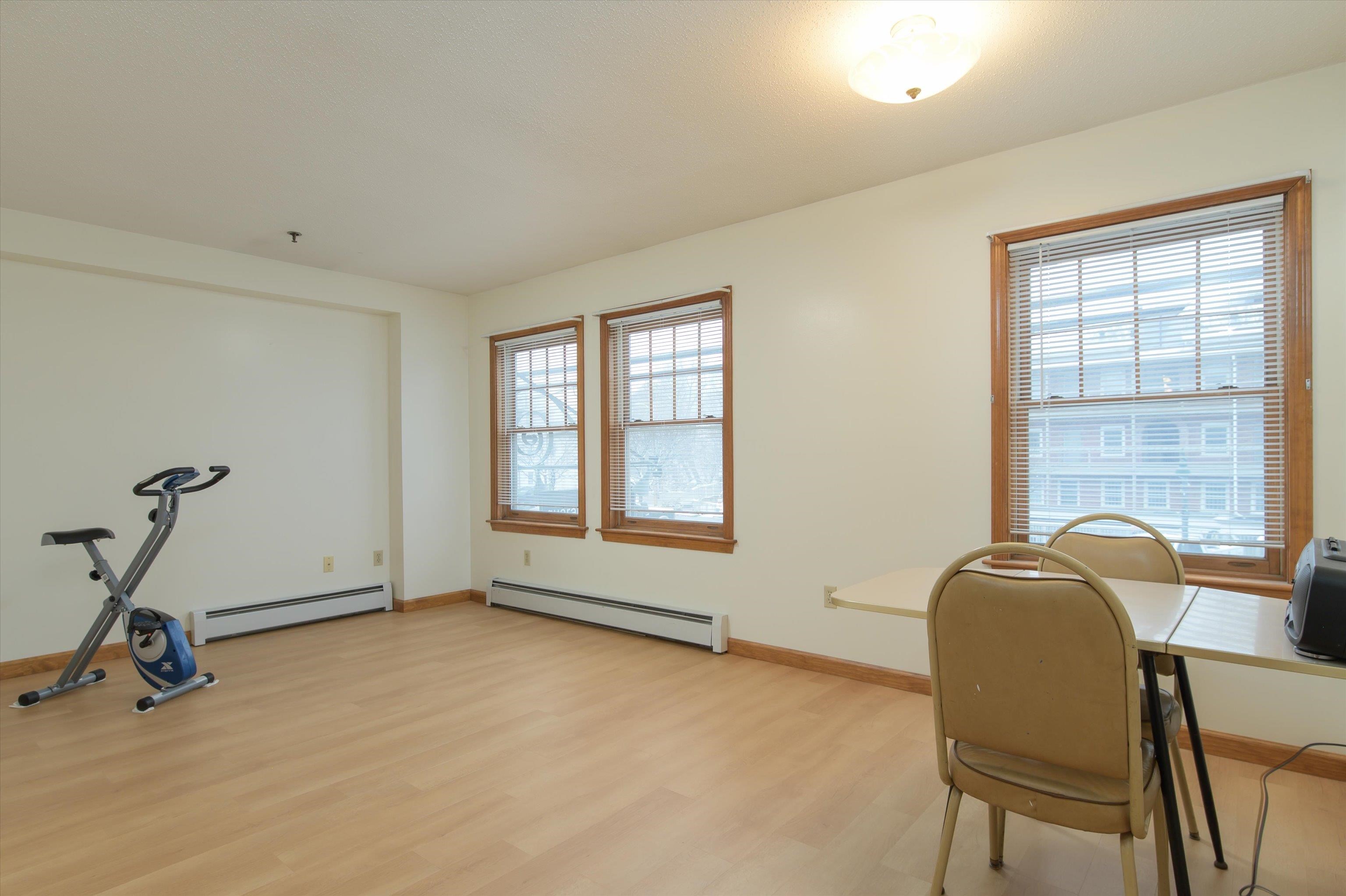156 Main Street Property Photo 15