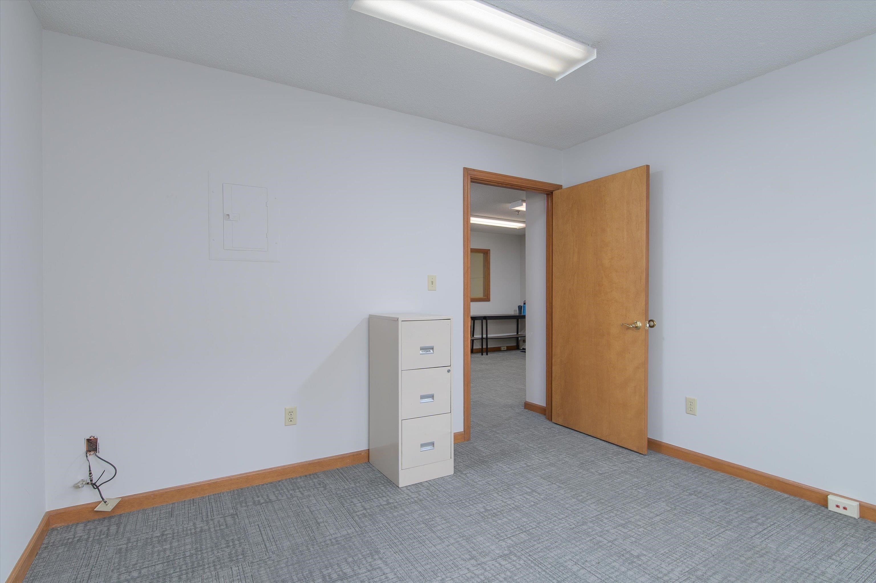 156 Main Street Property Photo 43