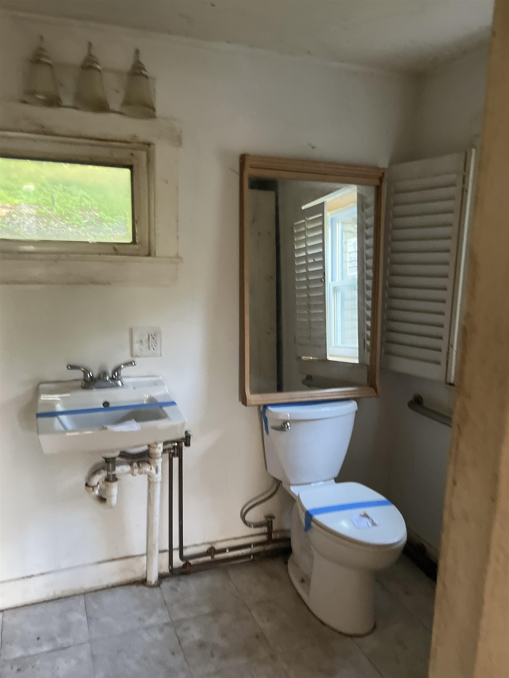 76 Water Street Property Photo 14