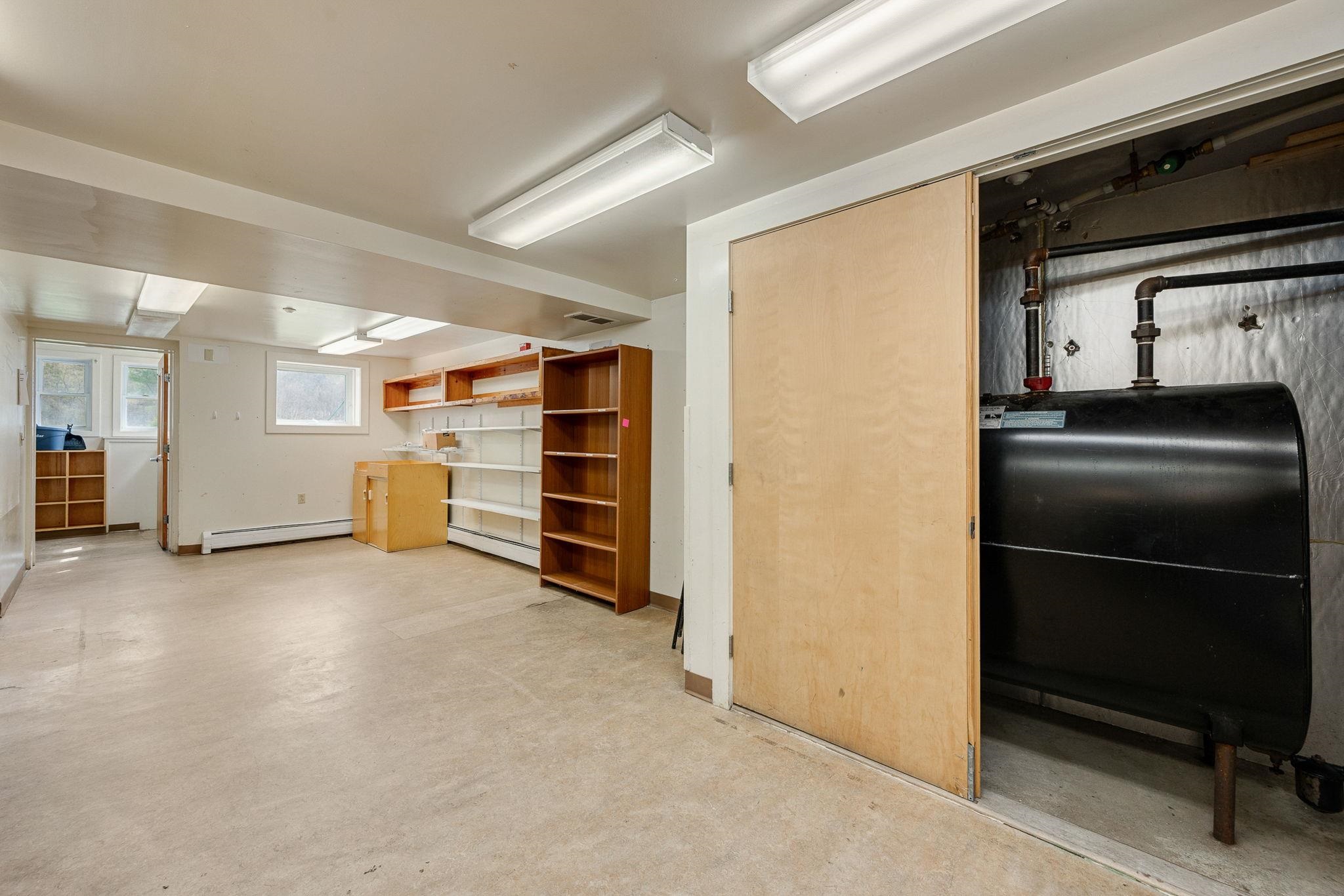 661 Elm Street Property Photo 40