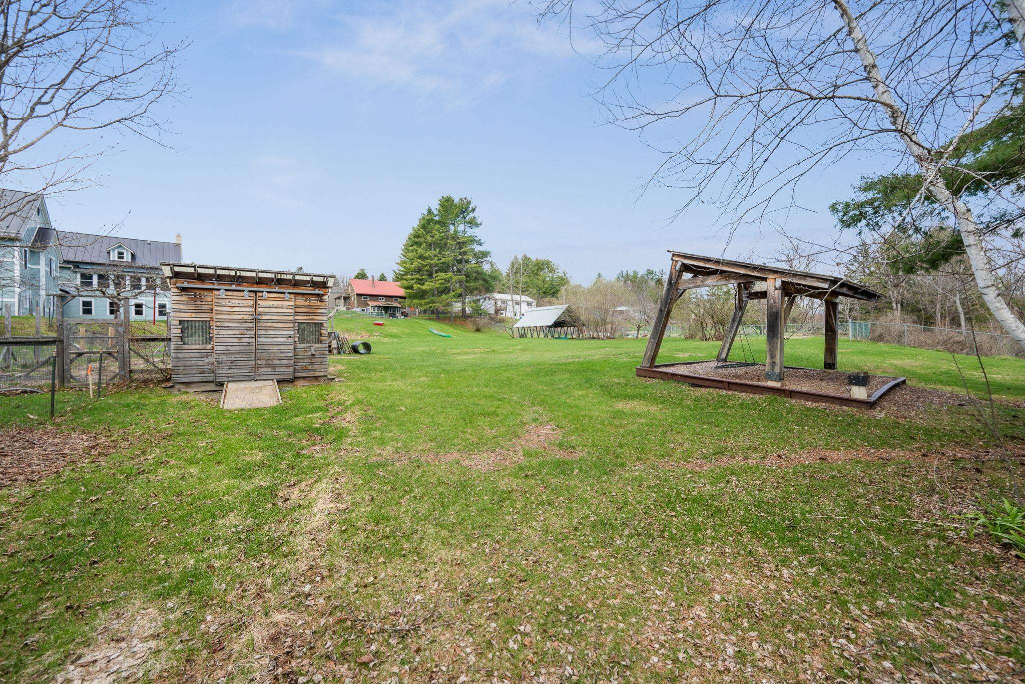 661 Elm Street Property Photo 47