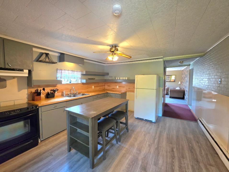 255 Wight Street Property Photo 4