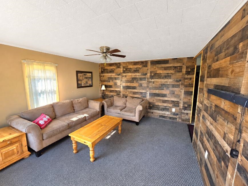 255 Wight Street Property Photo 8