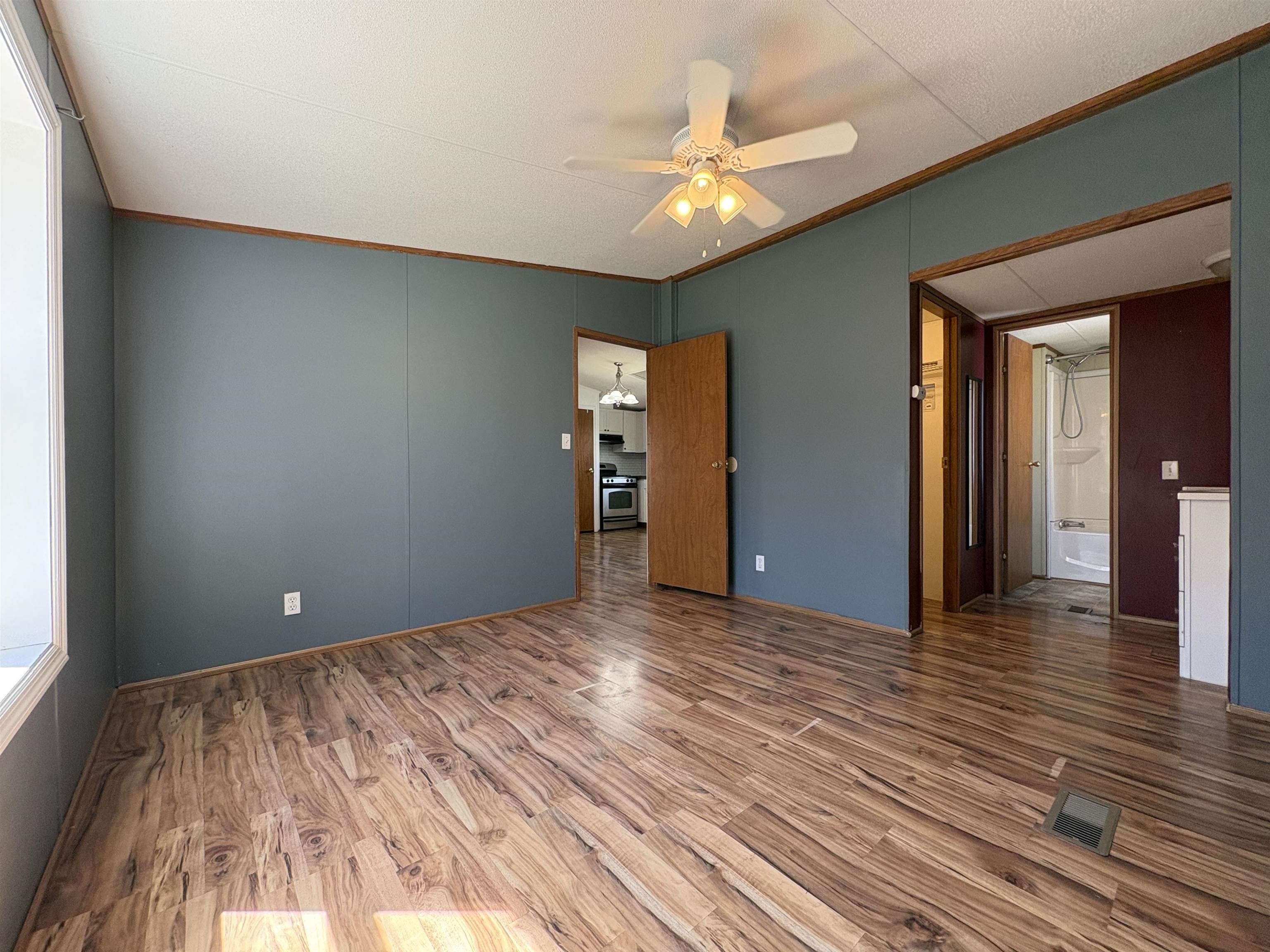 104 Nason Street Property Photo 11