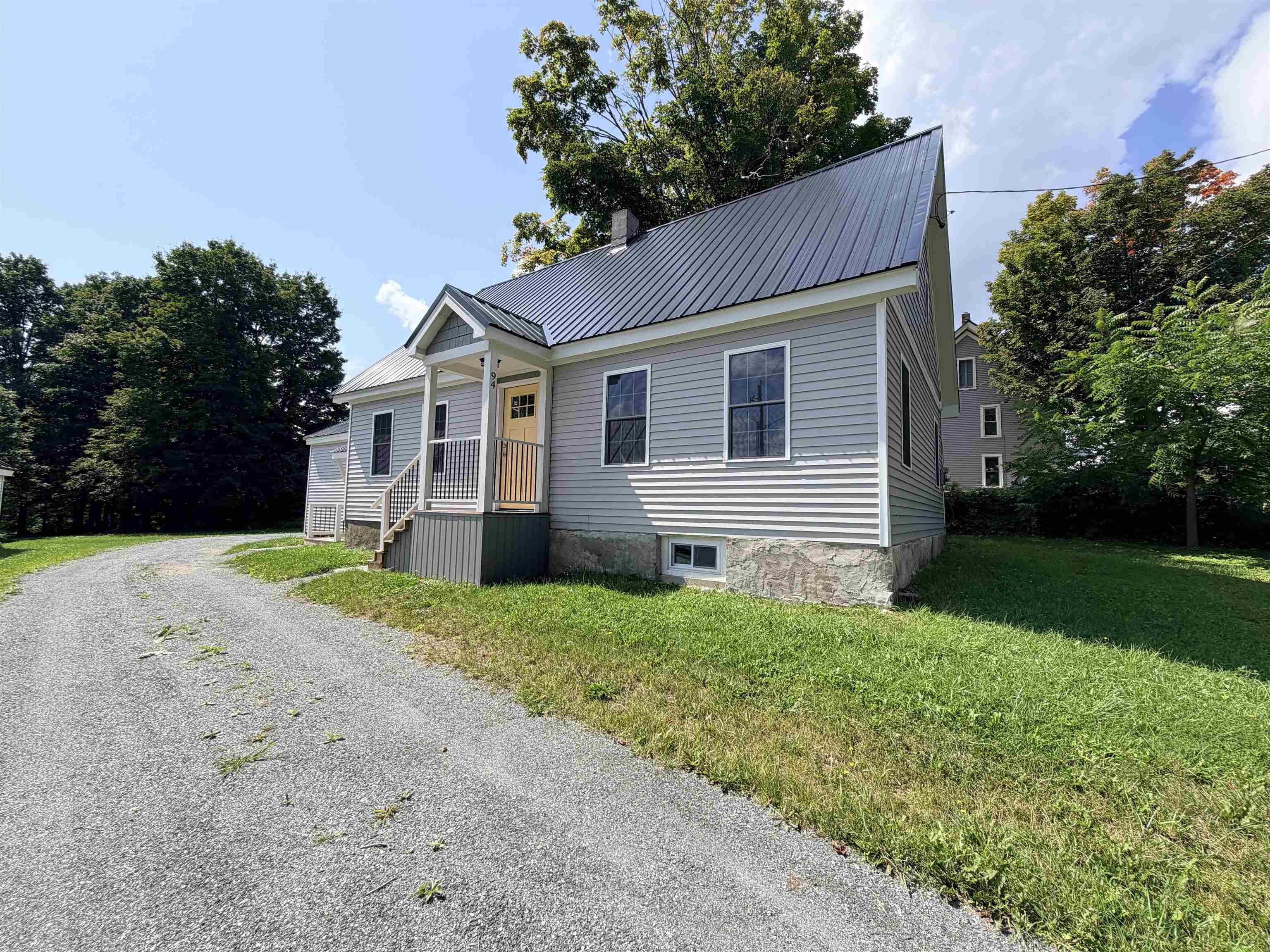 94 Brainerd Street Property Photo 2