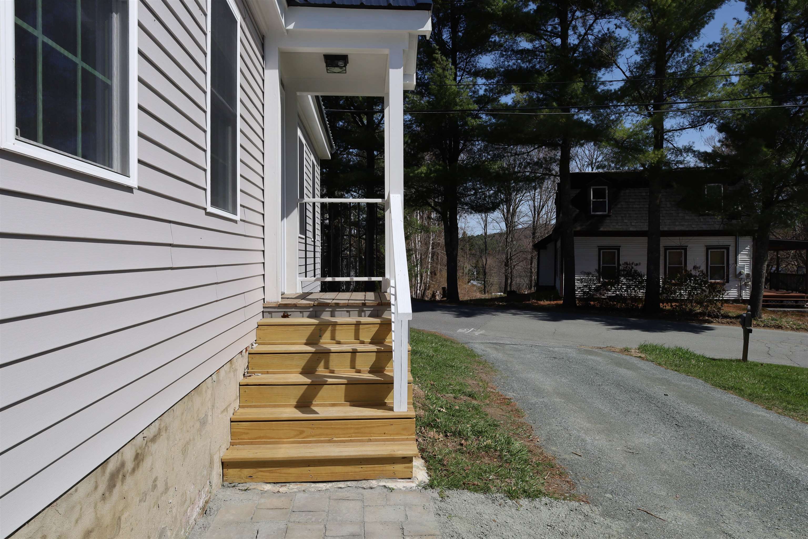 94 Brainerd Street Property Photo 6