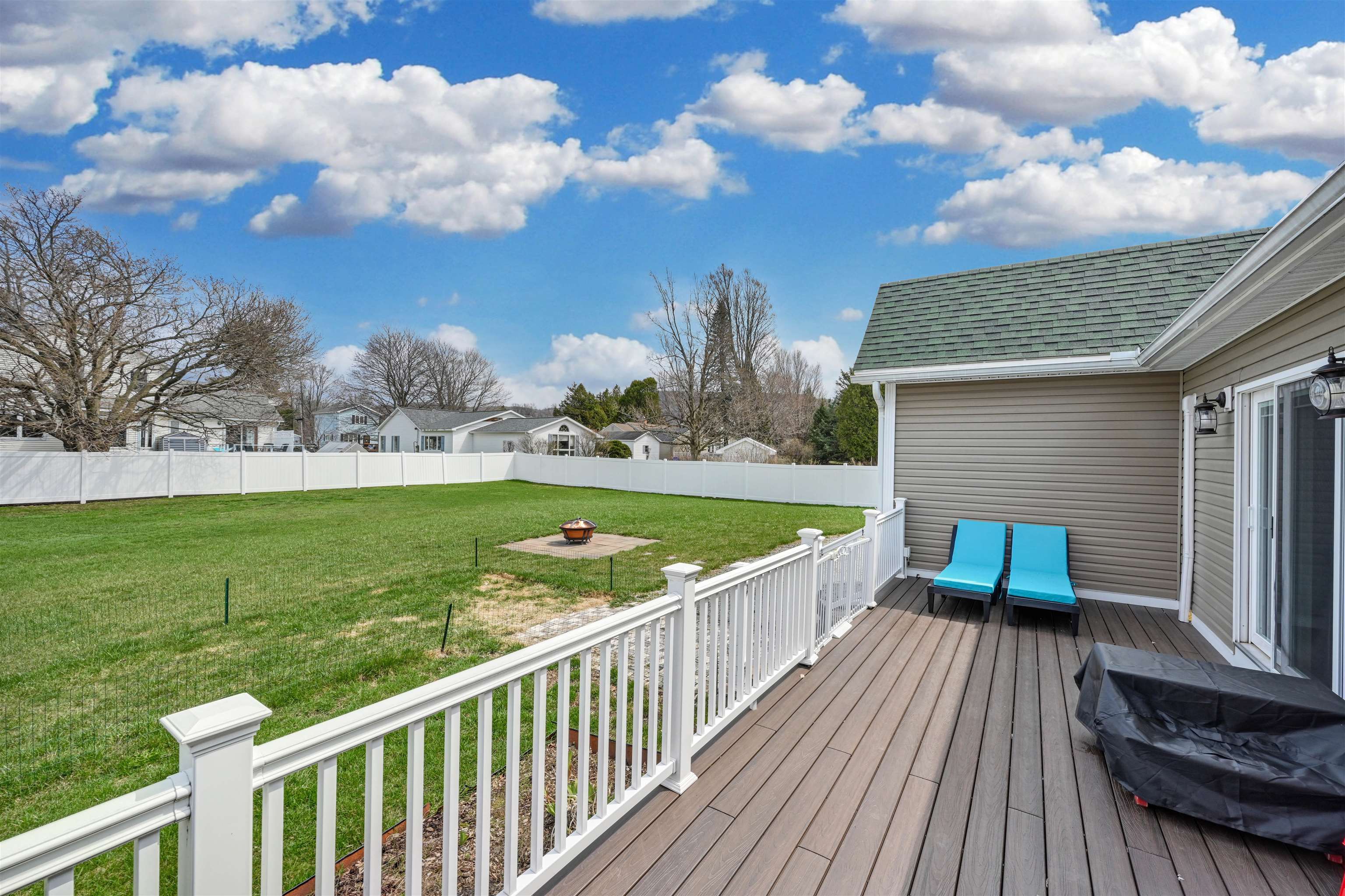 23 Thorpe Avenue Property Photo 49