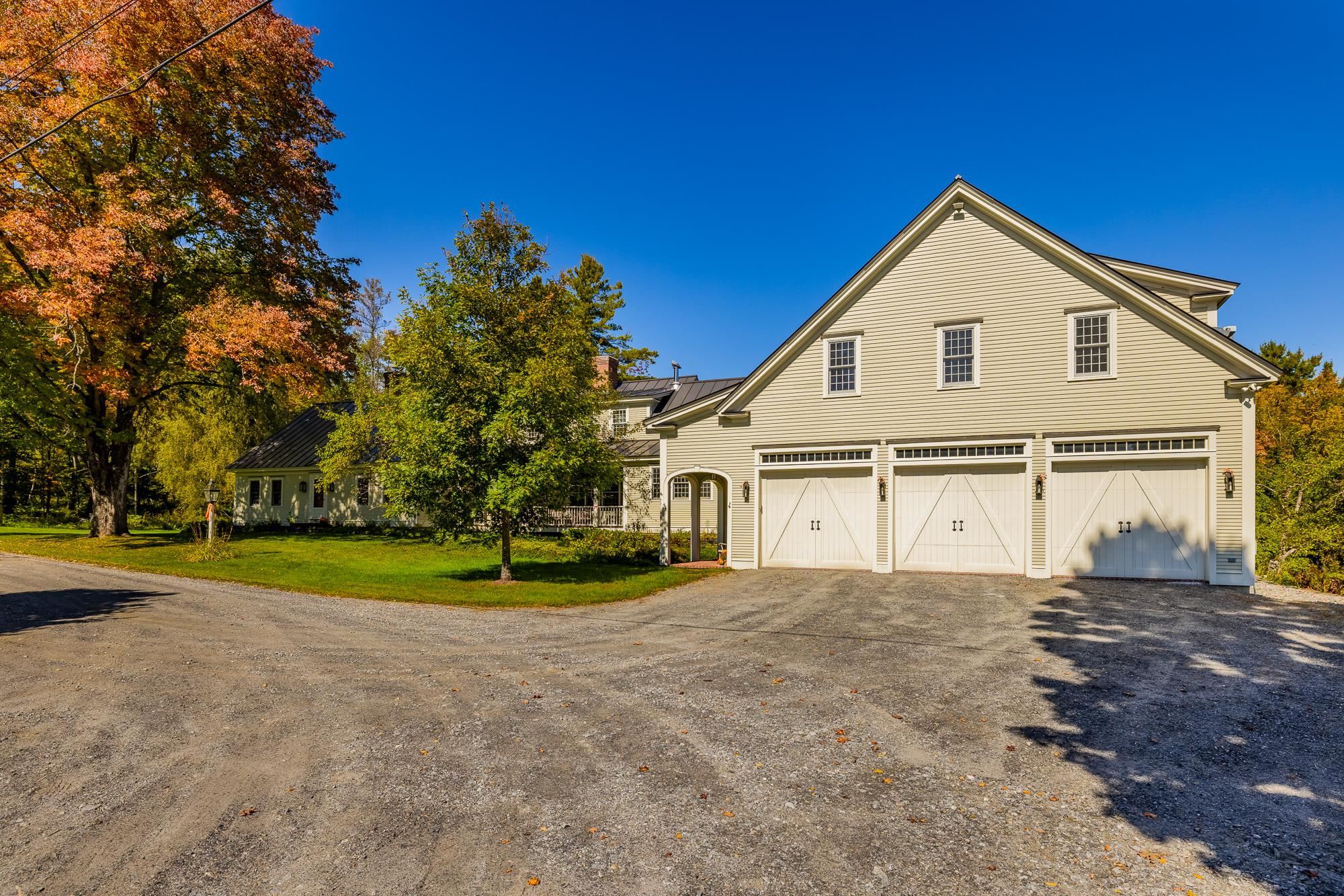 1497 Bowman Road Property Photo 3
